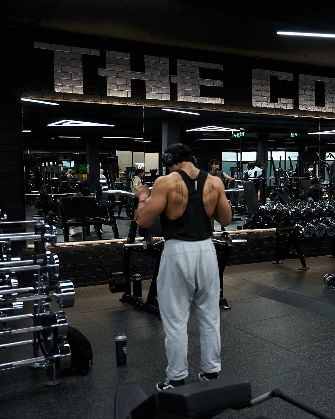 Where your training levels up 🏋️&zwj;♂️
Premium equipment, elite atmosphere and everything you need to train with confidence.
Swipe to see what training at The Compound feels like 👉

If you&rsquo;re ready to take the next step, send us a DM to join