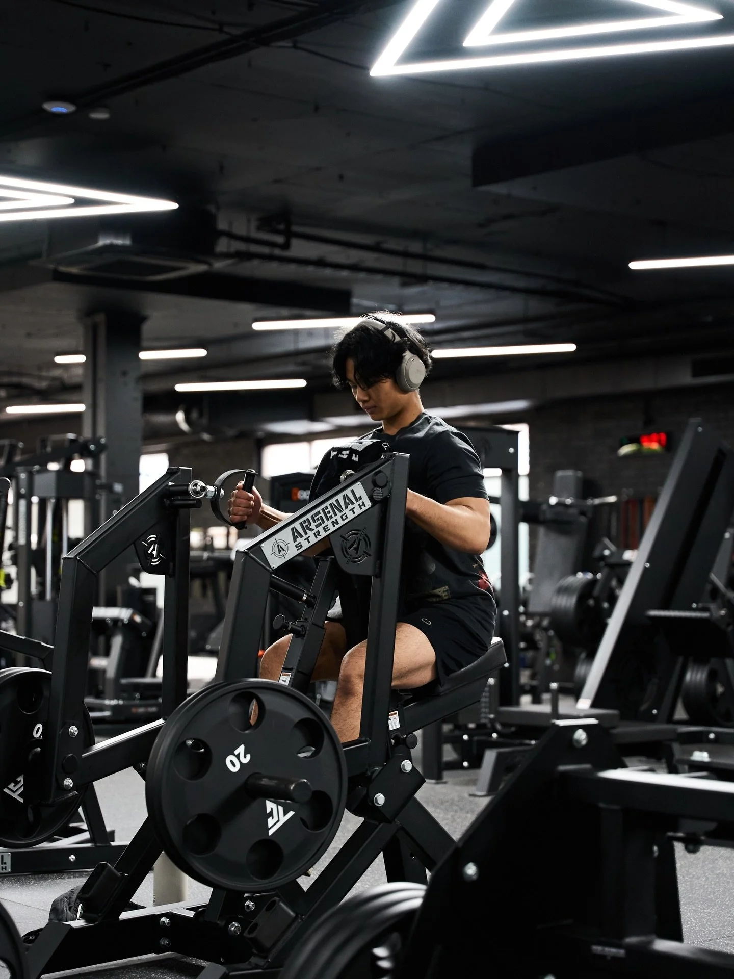 Training with intent, rep after rep.
 Real growth happens when discipline takes over.

 #TheCompoundFitnessClub #CompoundStrong
 #CabramattaGym #traininghard #fitgoals #gymlife