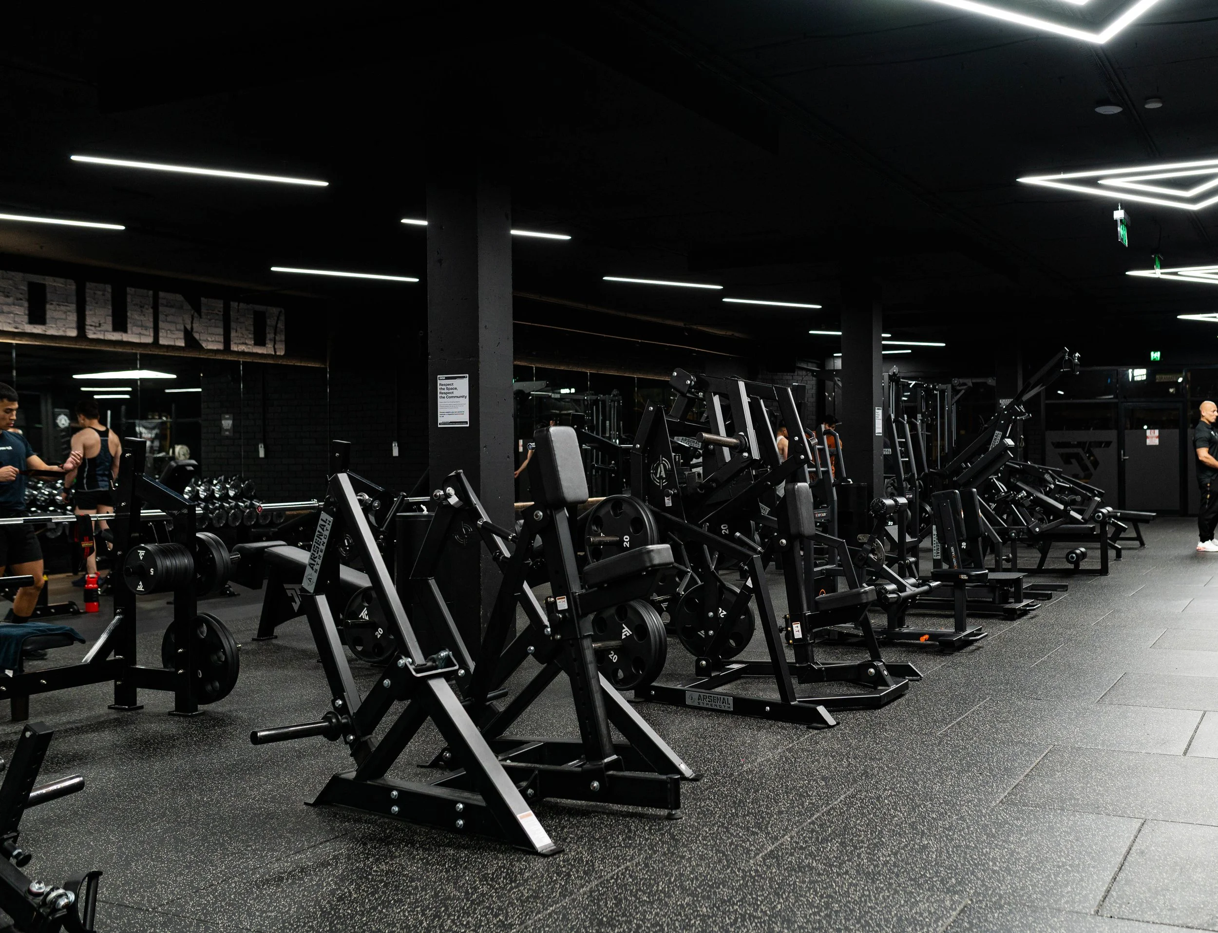 Compound_facilities09.jpg