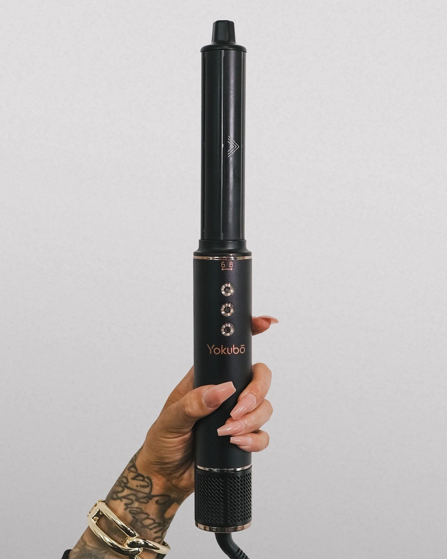 One powerful tool to replace your hair dryer, blow dry brush, curling iron, straightener, and volumising brush. 

Dry, curl, straighten, smooth, and add volume - all with one tool. 

Discover the Yokubo Airstyler ✨

#yokubohairtools #professionalhair