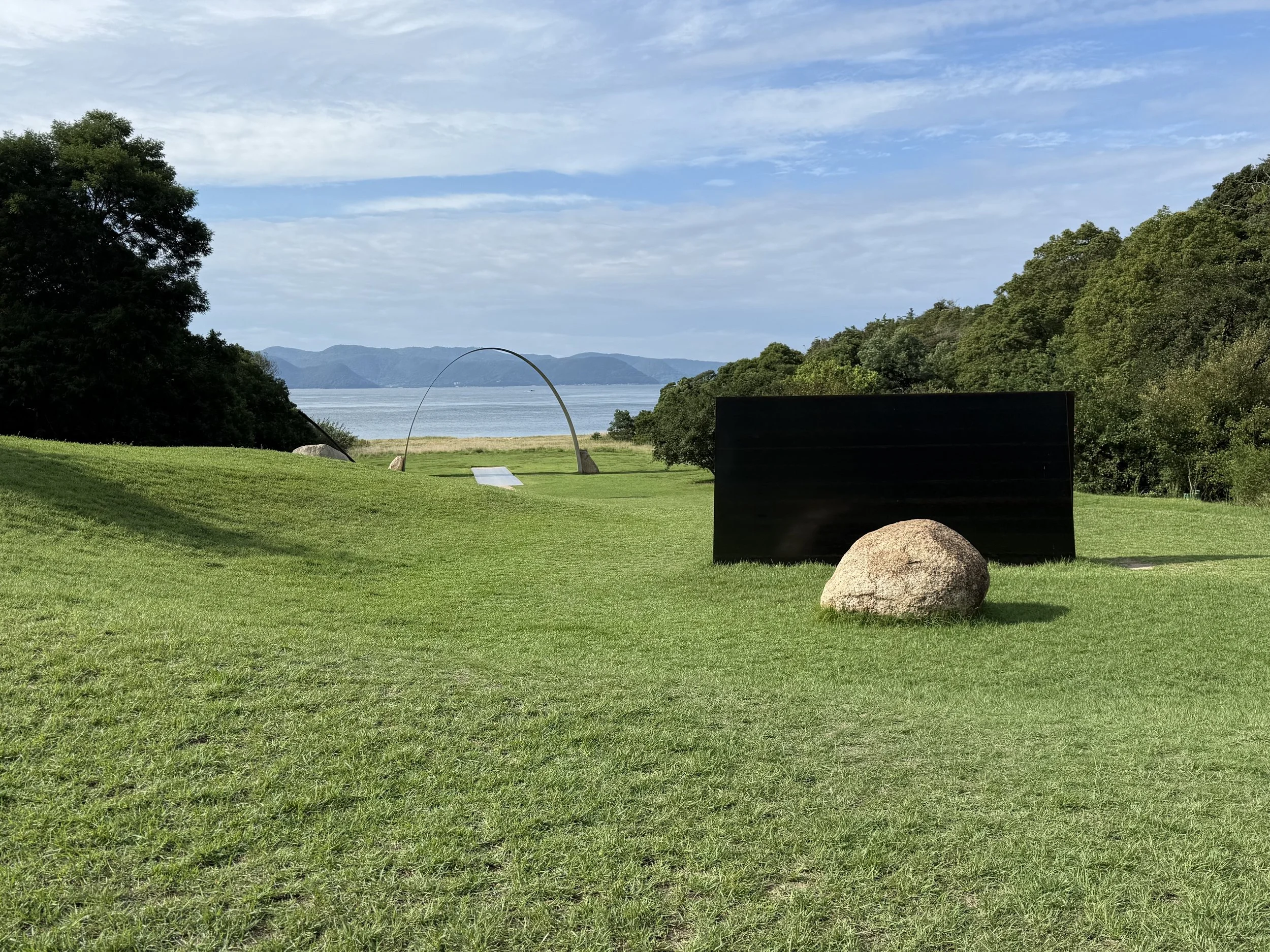 10- Lee Ufan Museum.jpeg