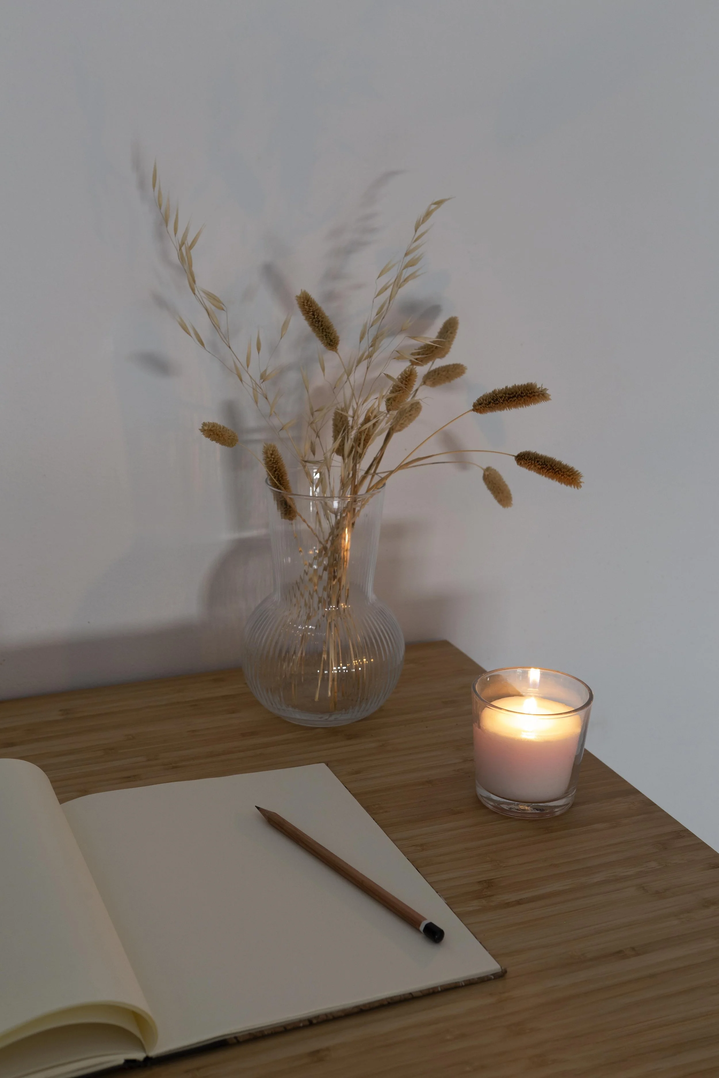 Year-End Calm &amp; Clarity: Seven Essentials to Reset Your Space &amp; Mind