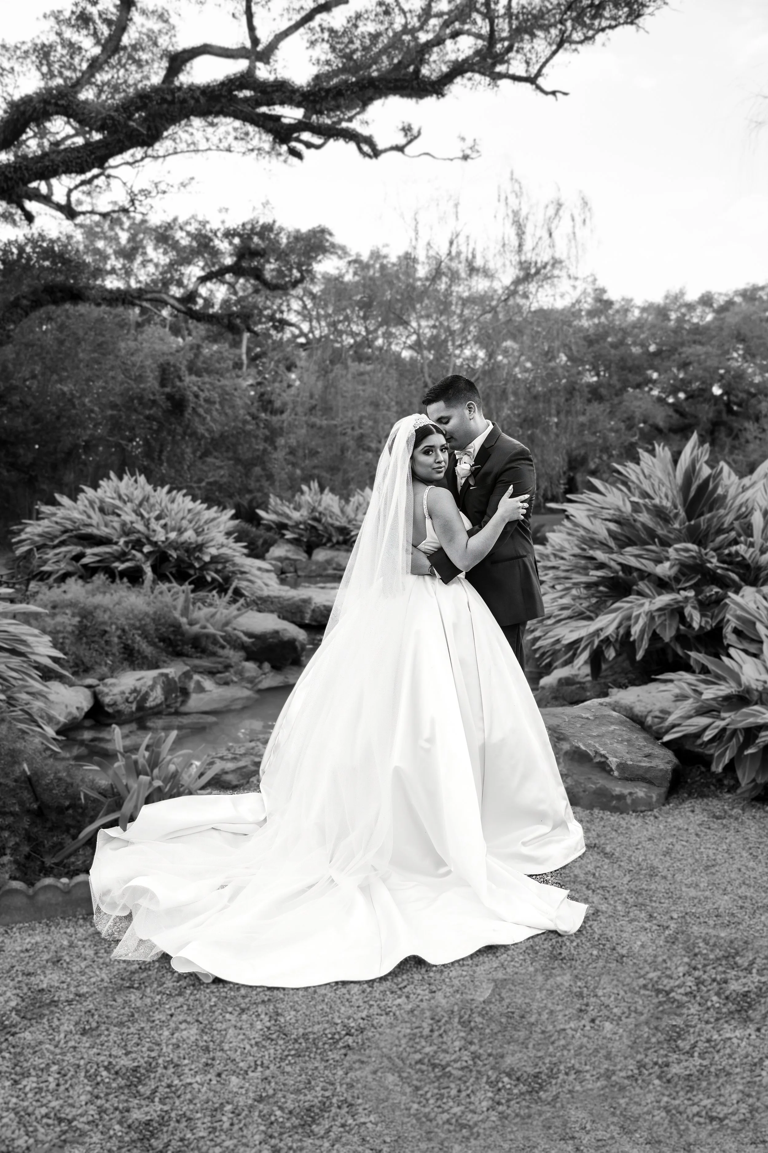 WeddingPortfolio-6.jpg
