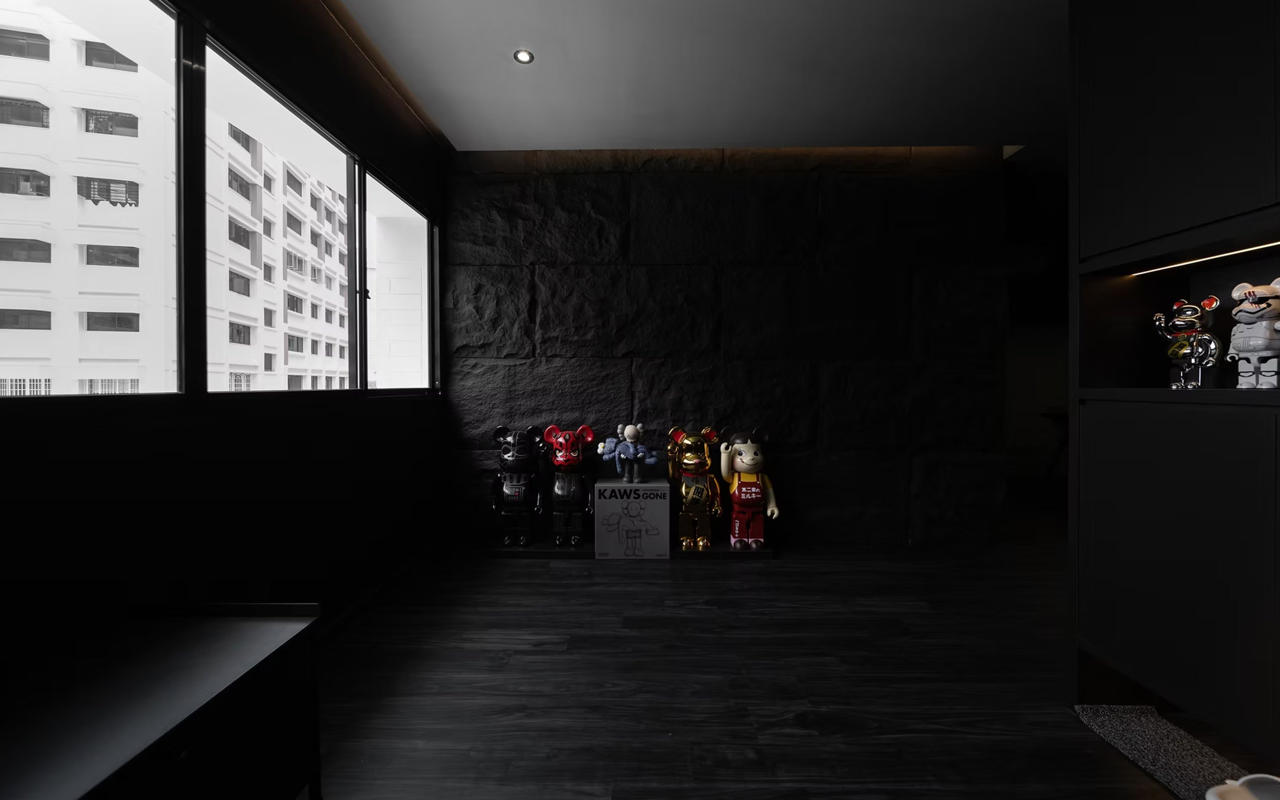 hougang dark.jpg