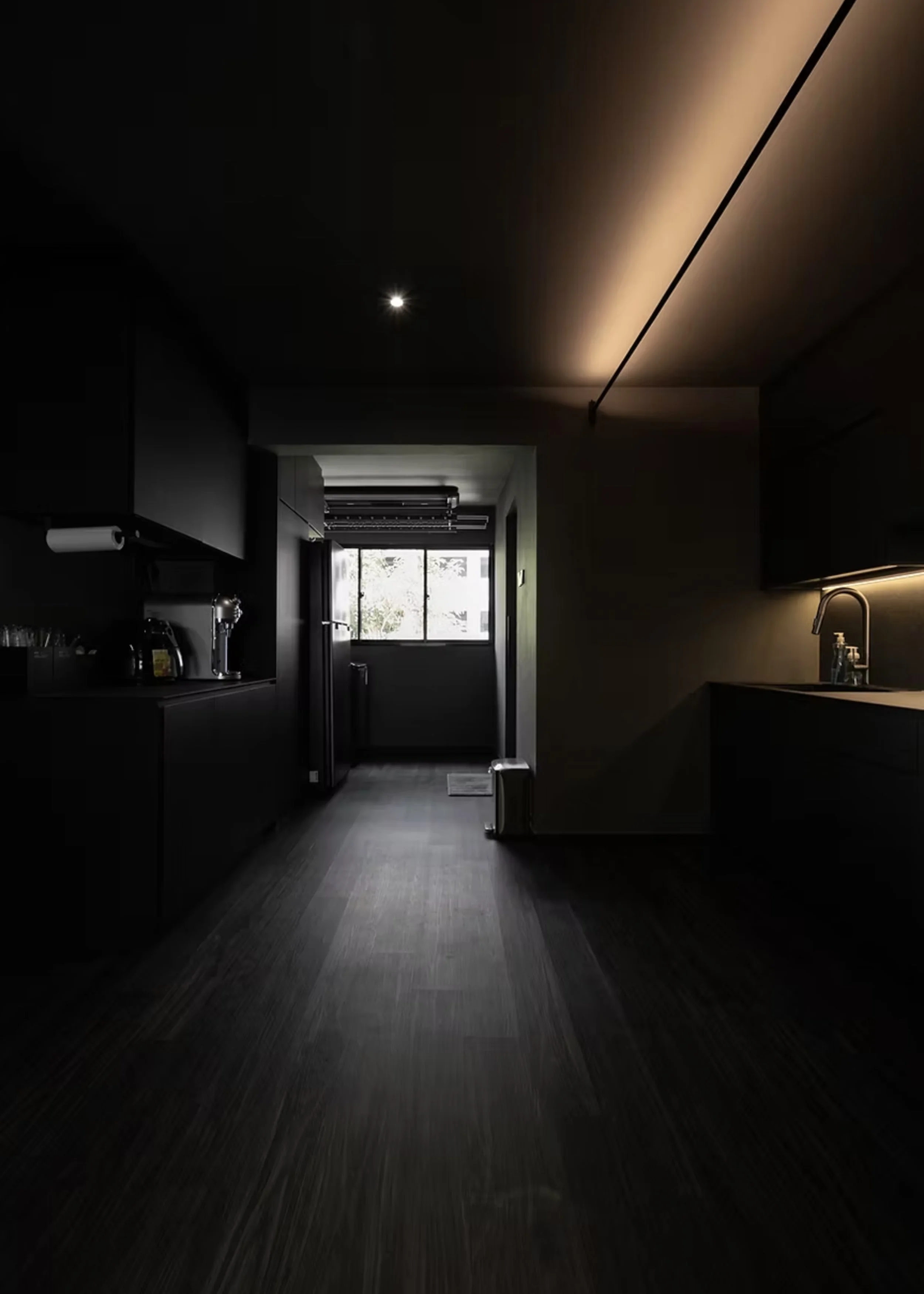hougang dark-4.jpg