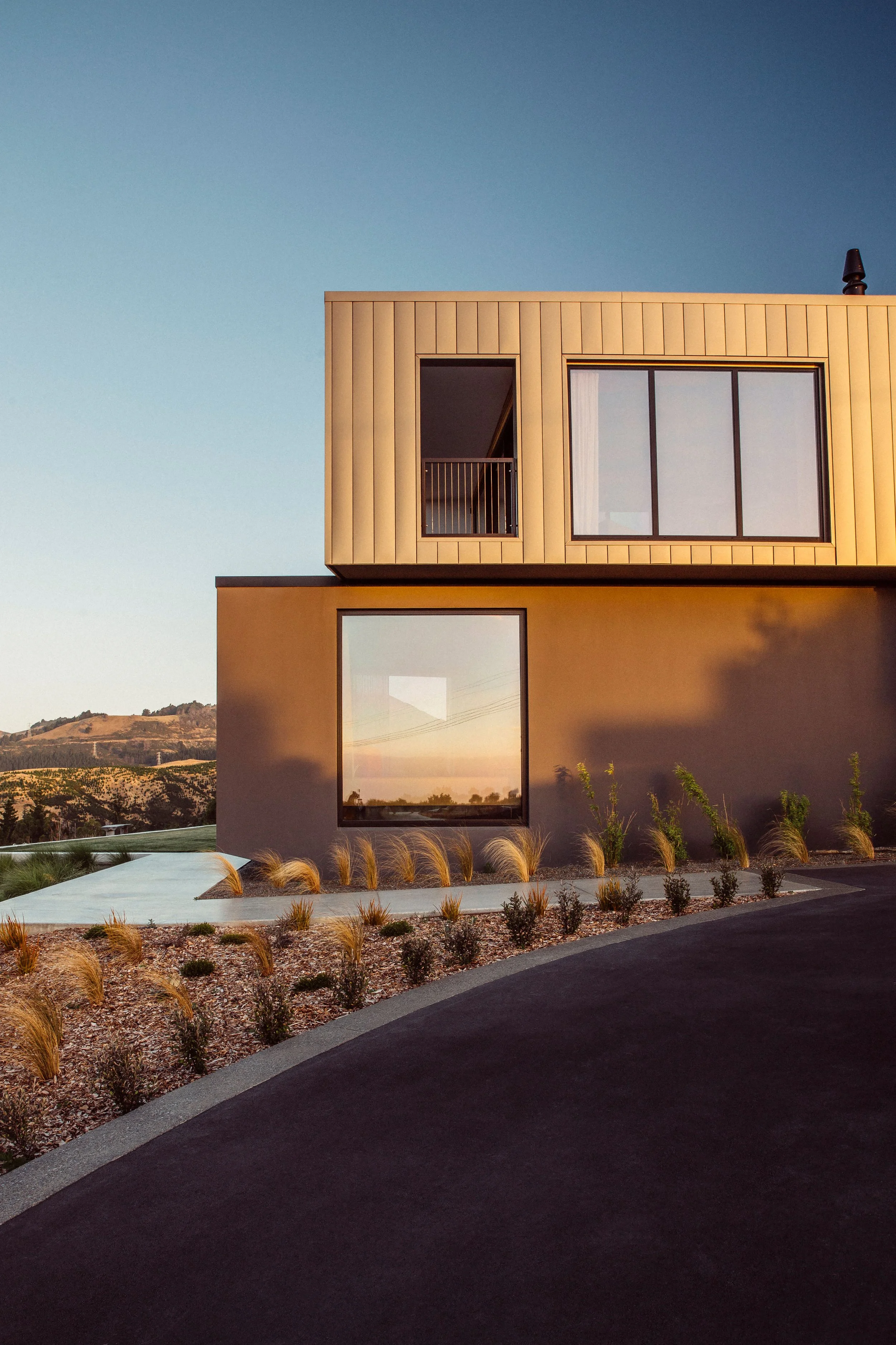 Cashmere Port Hills home with bronze lantern upper level – AW Architects Christchurch