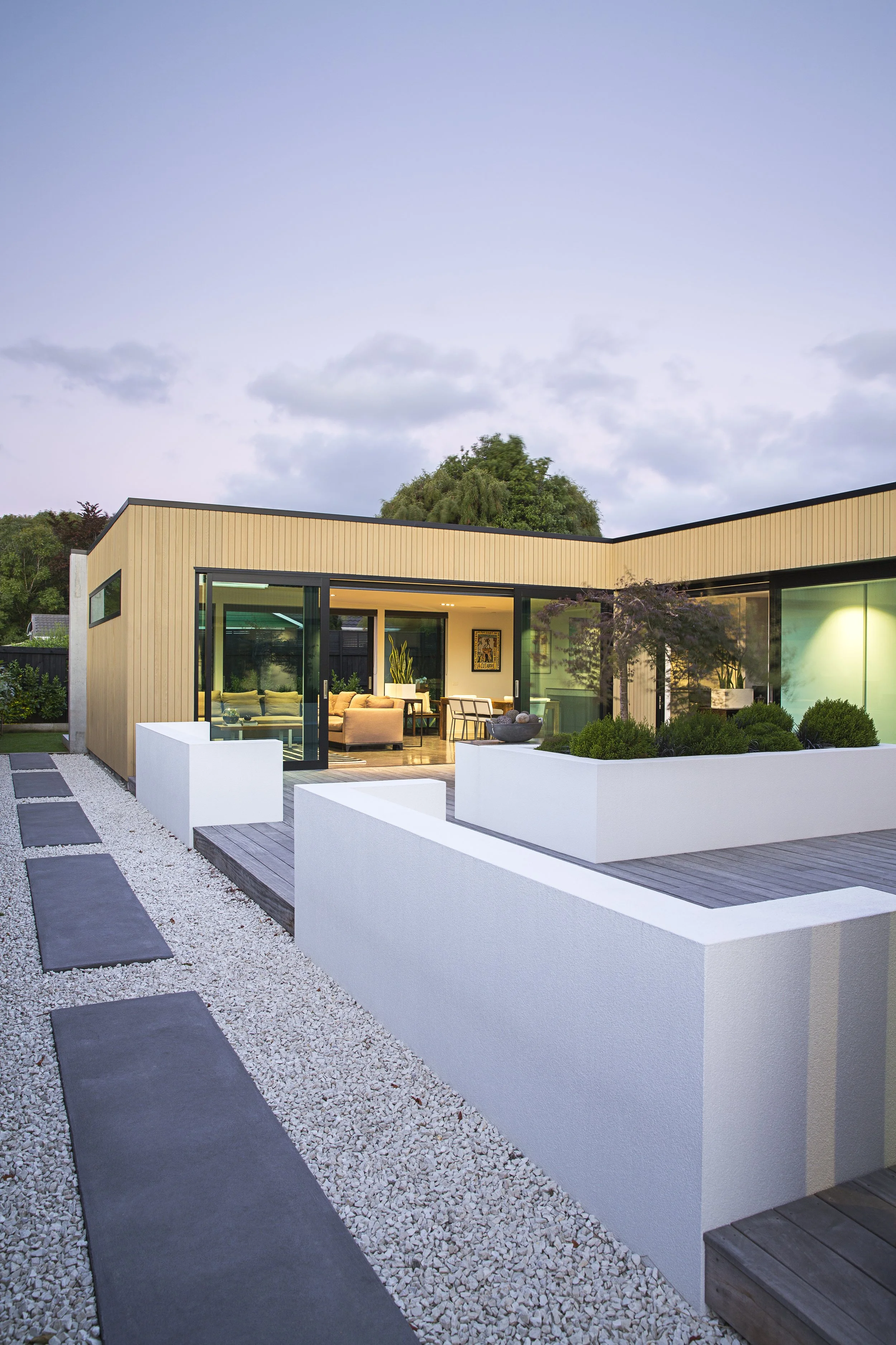 Barrington St House – timber-clad Christchurch residence with dramatic street frontage by AW Architects (2016)