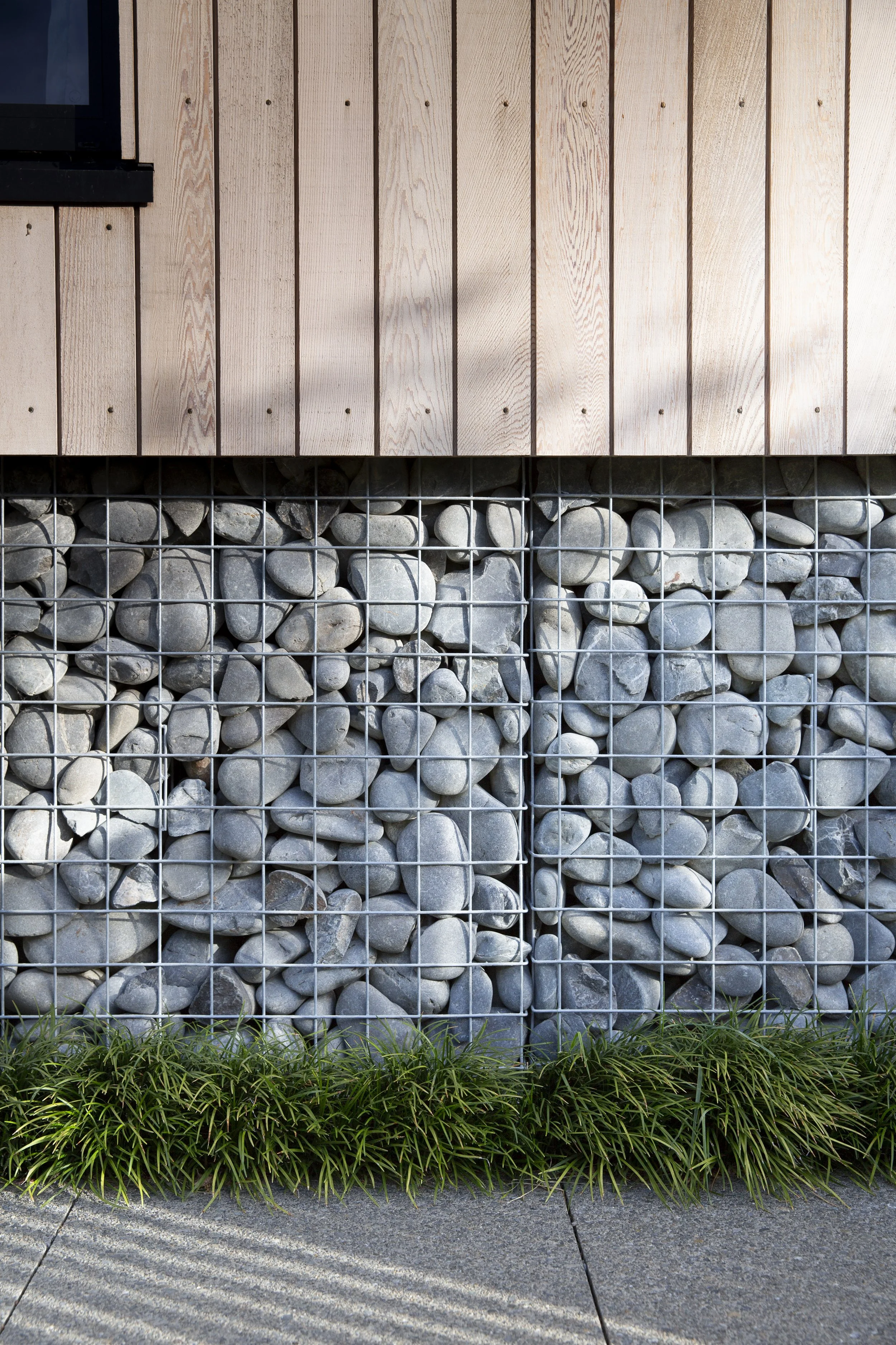 Fendalton riverside house with cedar cladding – AW Architects NZIA 2022