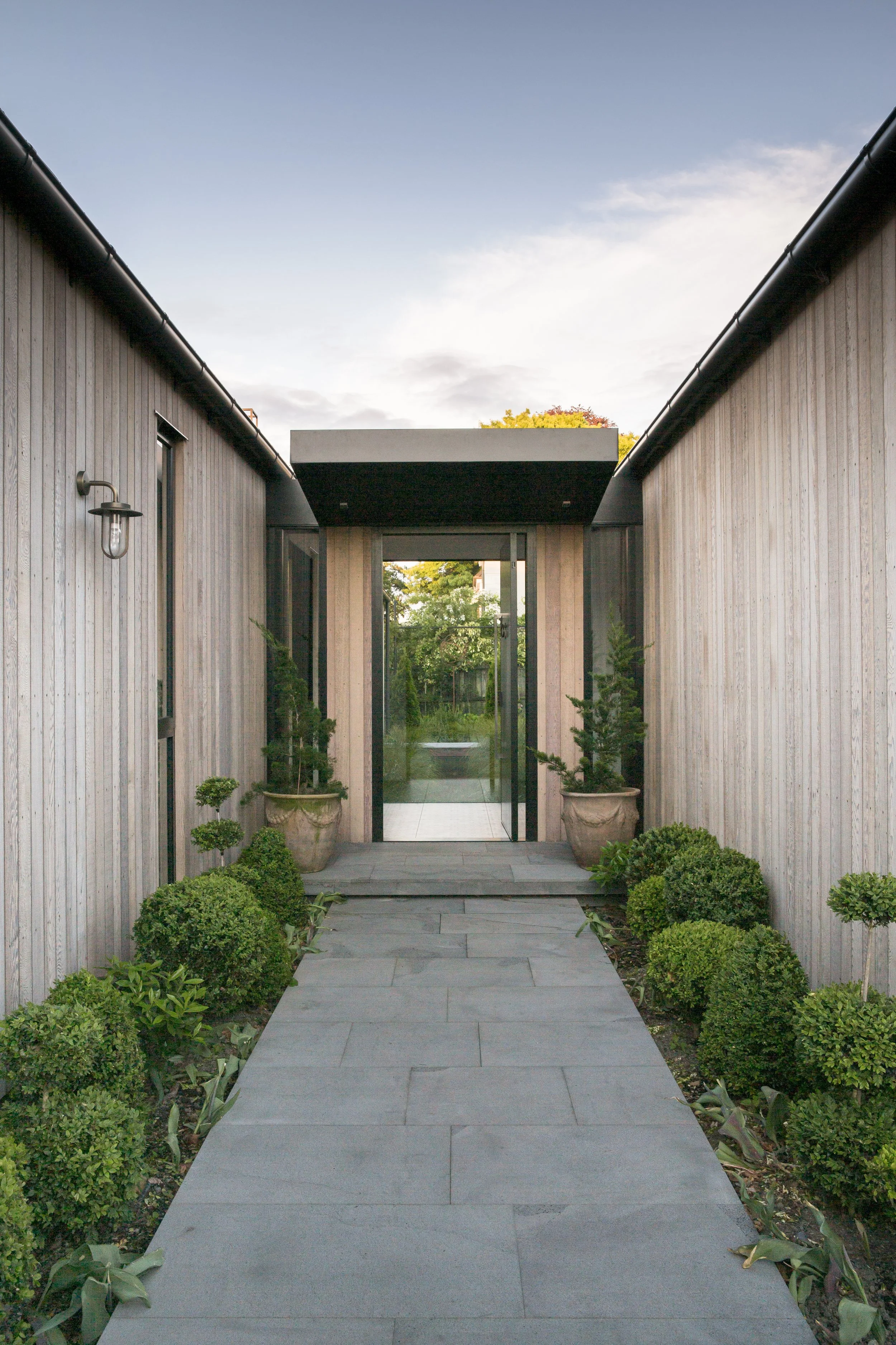 Fendalton riverside house with cedar cladding – AW Architects NZIA 2022