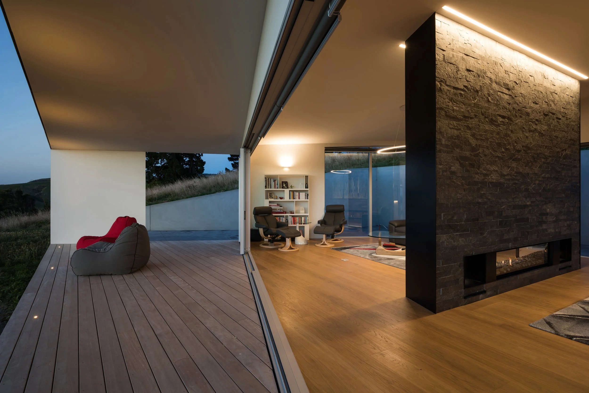 Tai Tapu Port Hills sculptural house with Swiss Pearl cladding – AW Architects