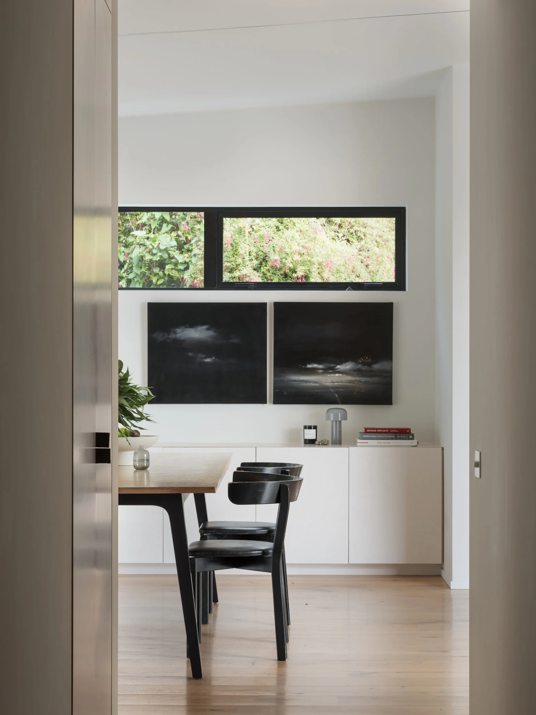 Sumner Valley Christchurch home with picture-frame windows – AW Architects NZIA 2023