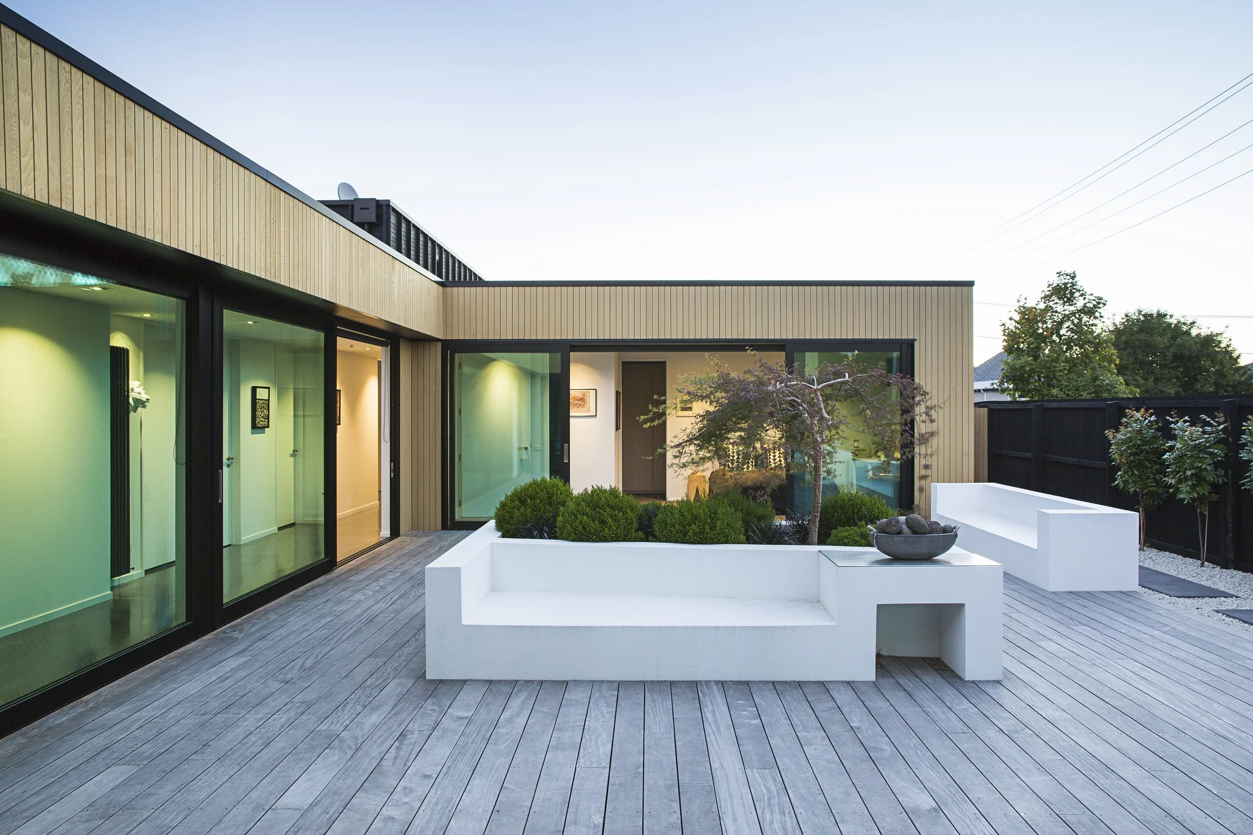 Barrington St House – timber-clad Christchurch residence with dramatic street frontage by AW Architects (2016)