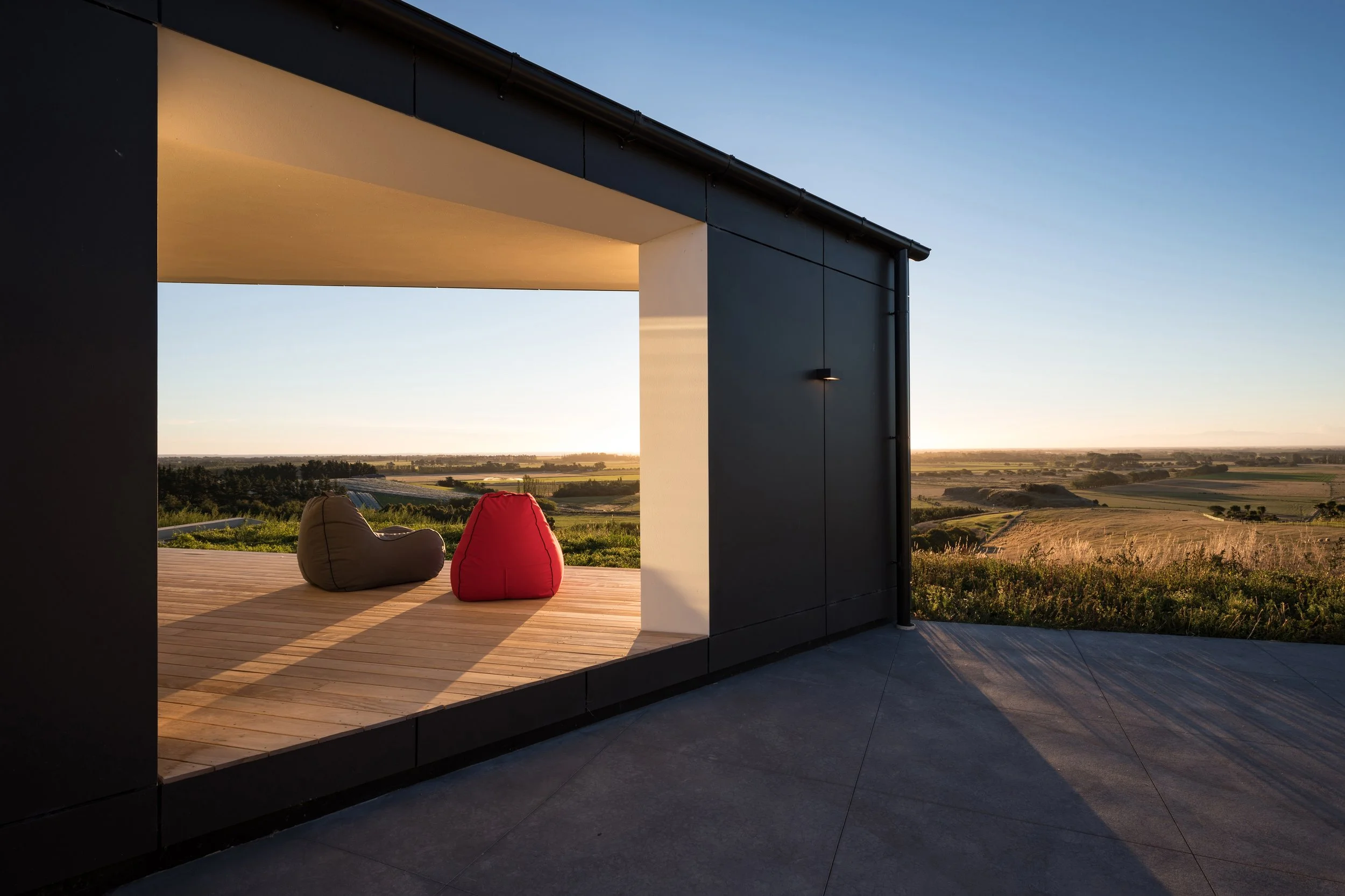 Tai Tapu Port Hills sculptural house with Swiss Pearl cladding – AW Architects