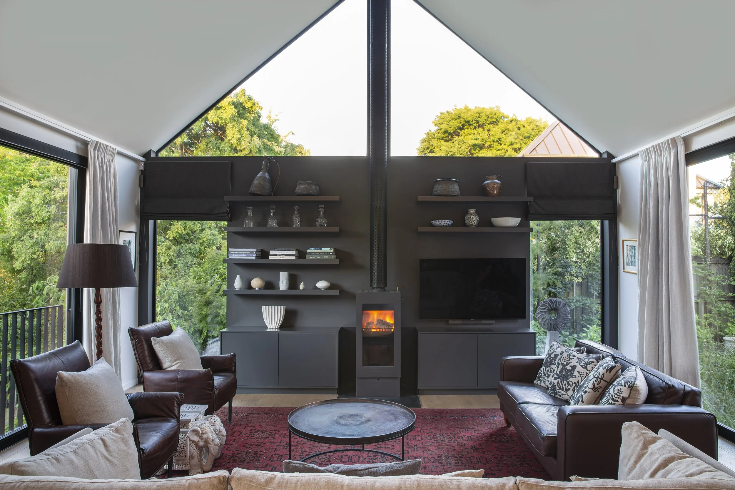 Fendalton riverside house with cedar cladding – AW Architects NZIA 2022