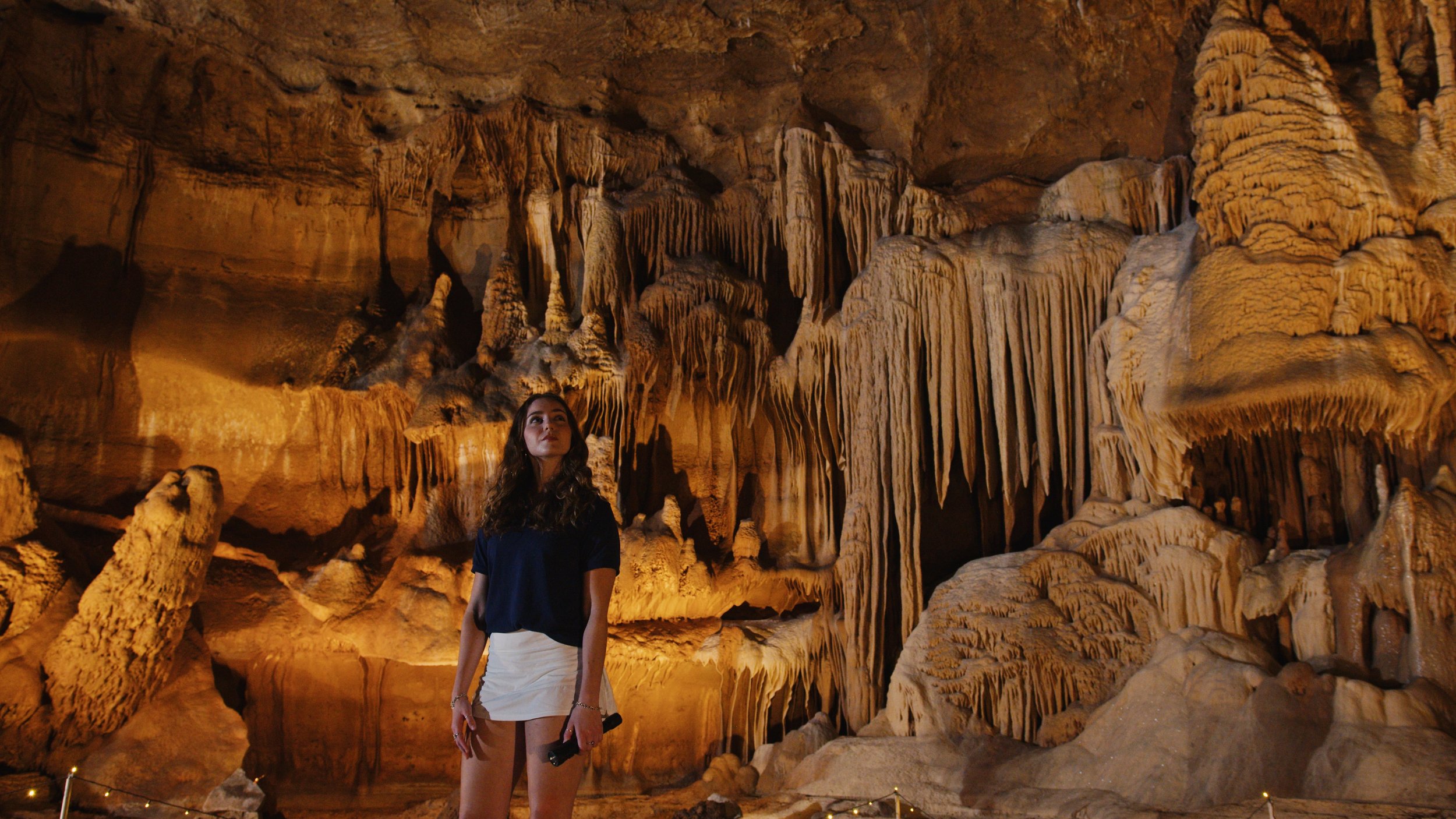cwan queen's throne_2.2.1.jpg