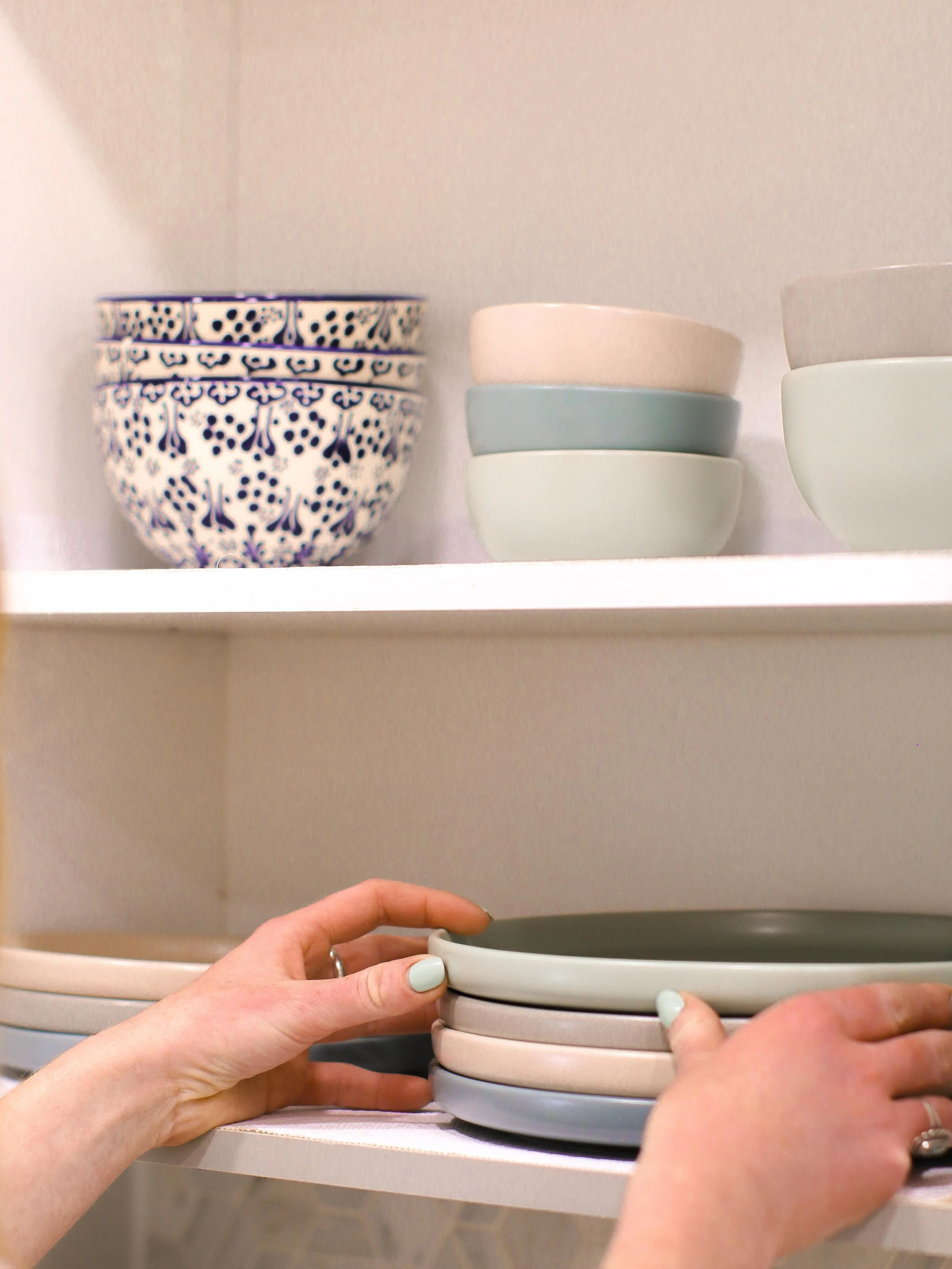 A simple, organized kitchen makes everything flow easier. If your cabinets need an overhaul, we&rsquo;re here to help create functional systems that are easy to maintain and tailored to your lifestyle.

Serving Austin, TX, and surrounding areas with 