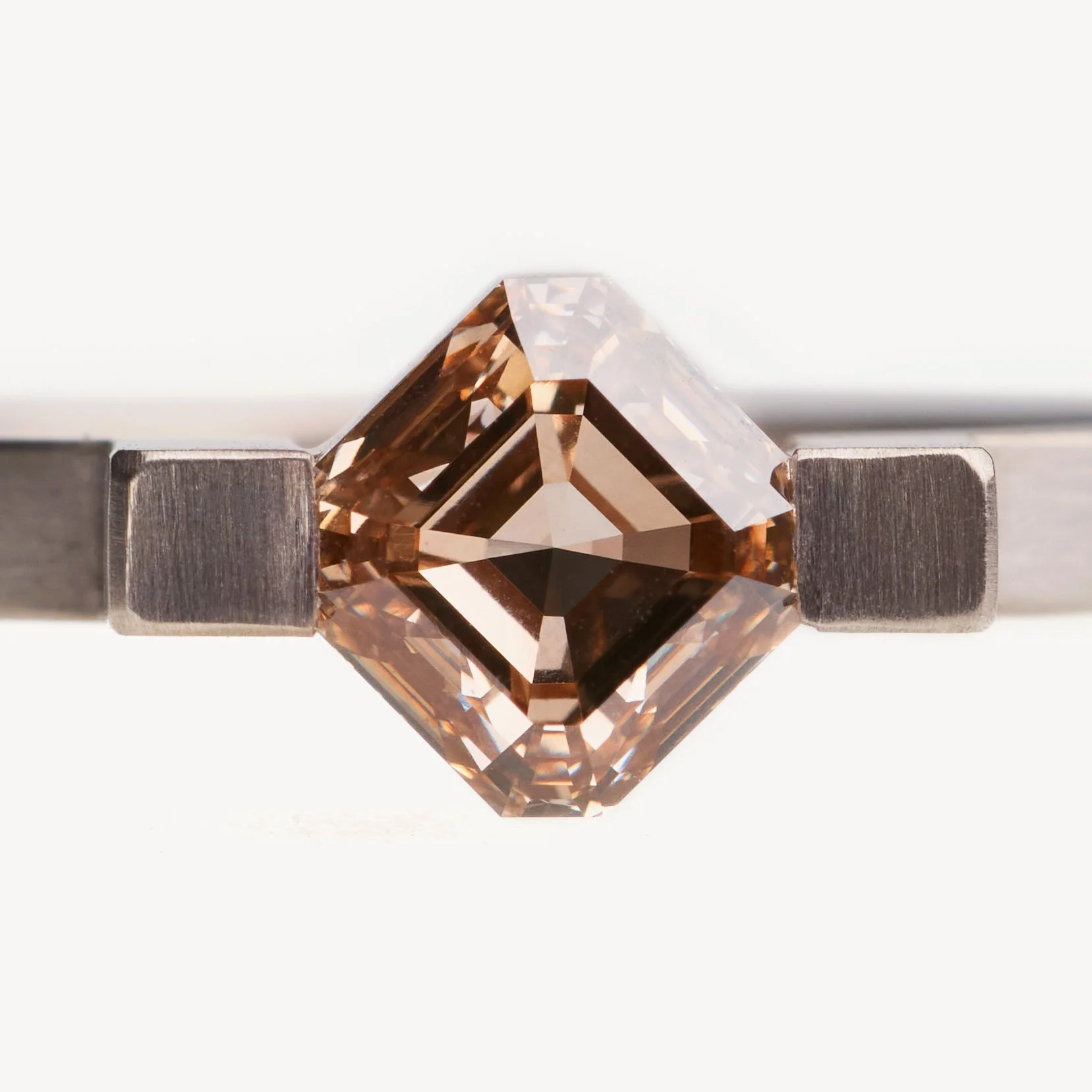 asscher-cut-ring-gallery-5.jpg