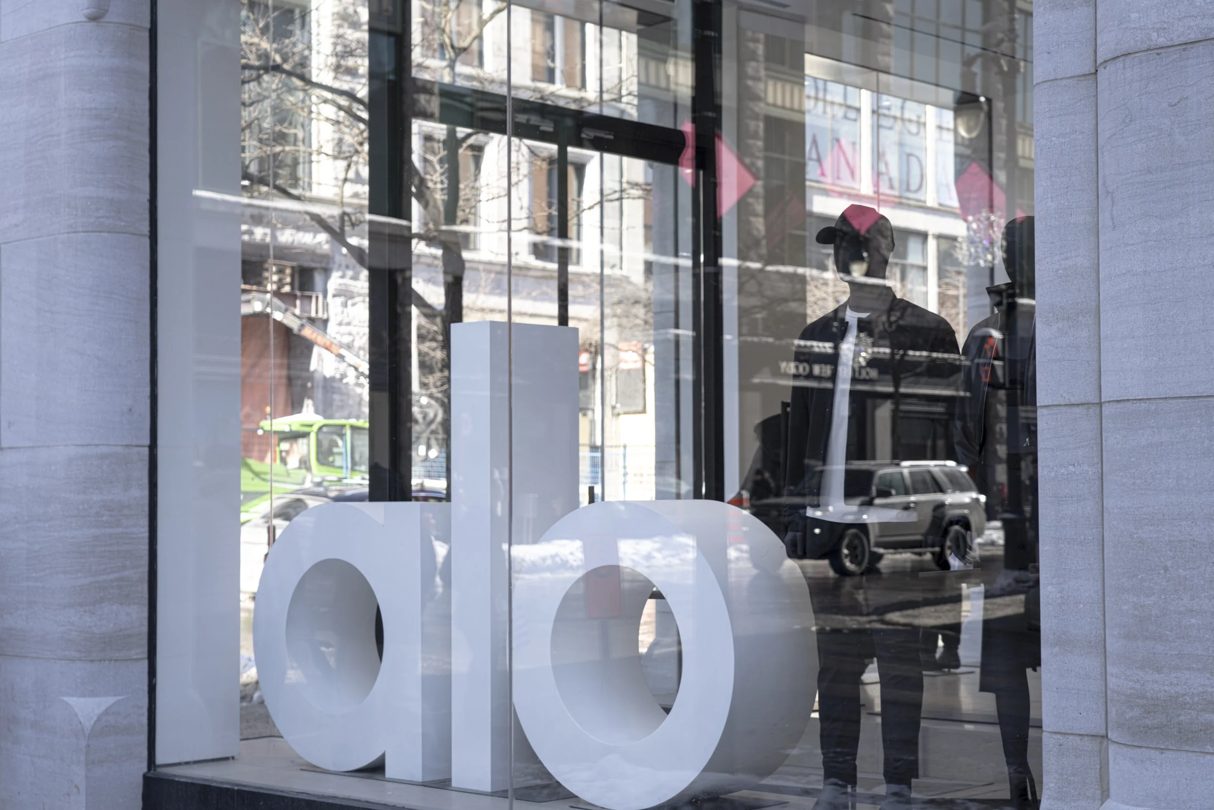 Une image de la maison flottante.