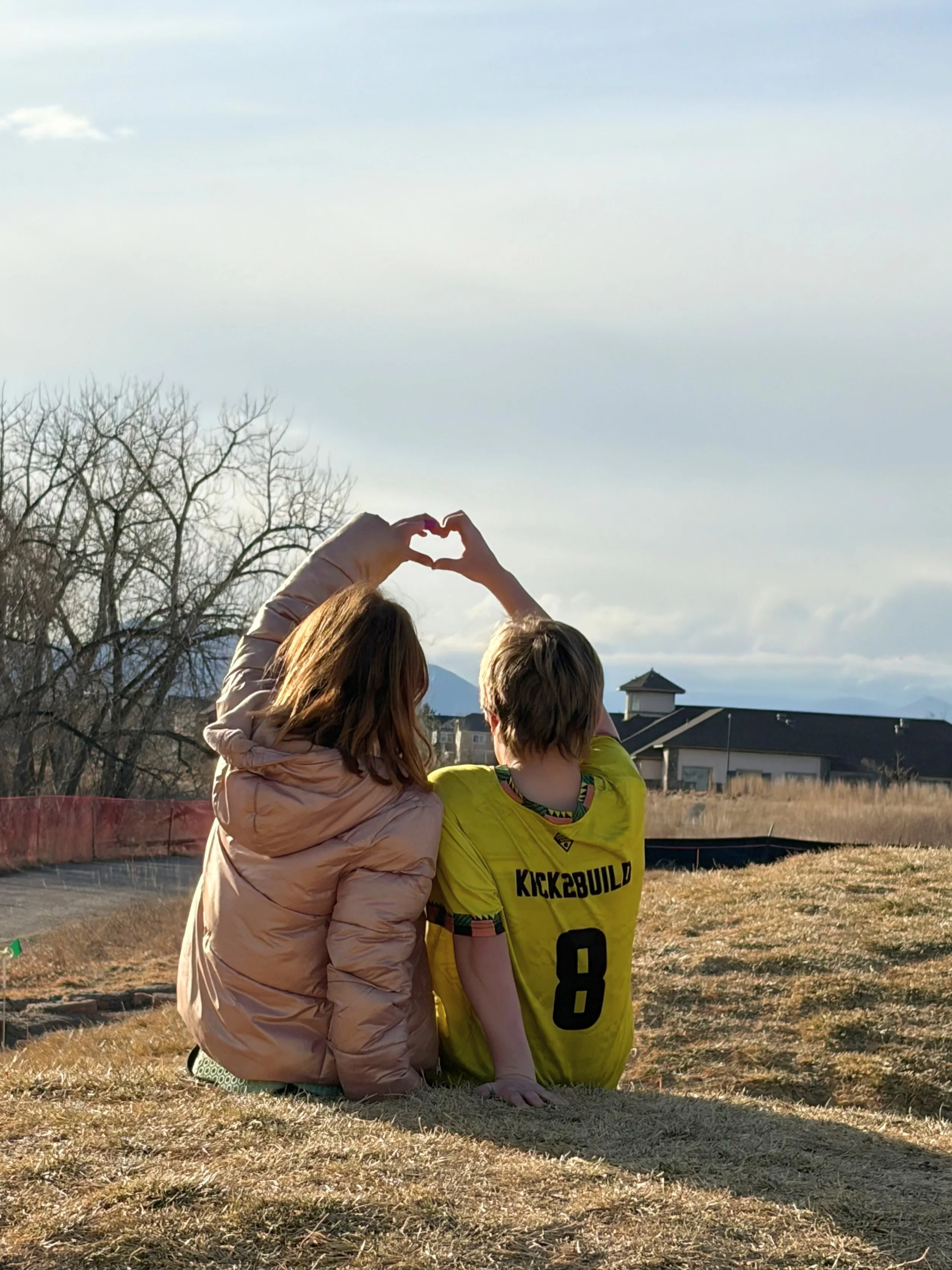 Thorne Nature Experience apoya a nuestra comunidad: Ningún Ser Humano es Ilegal.