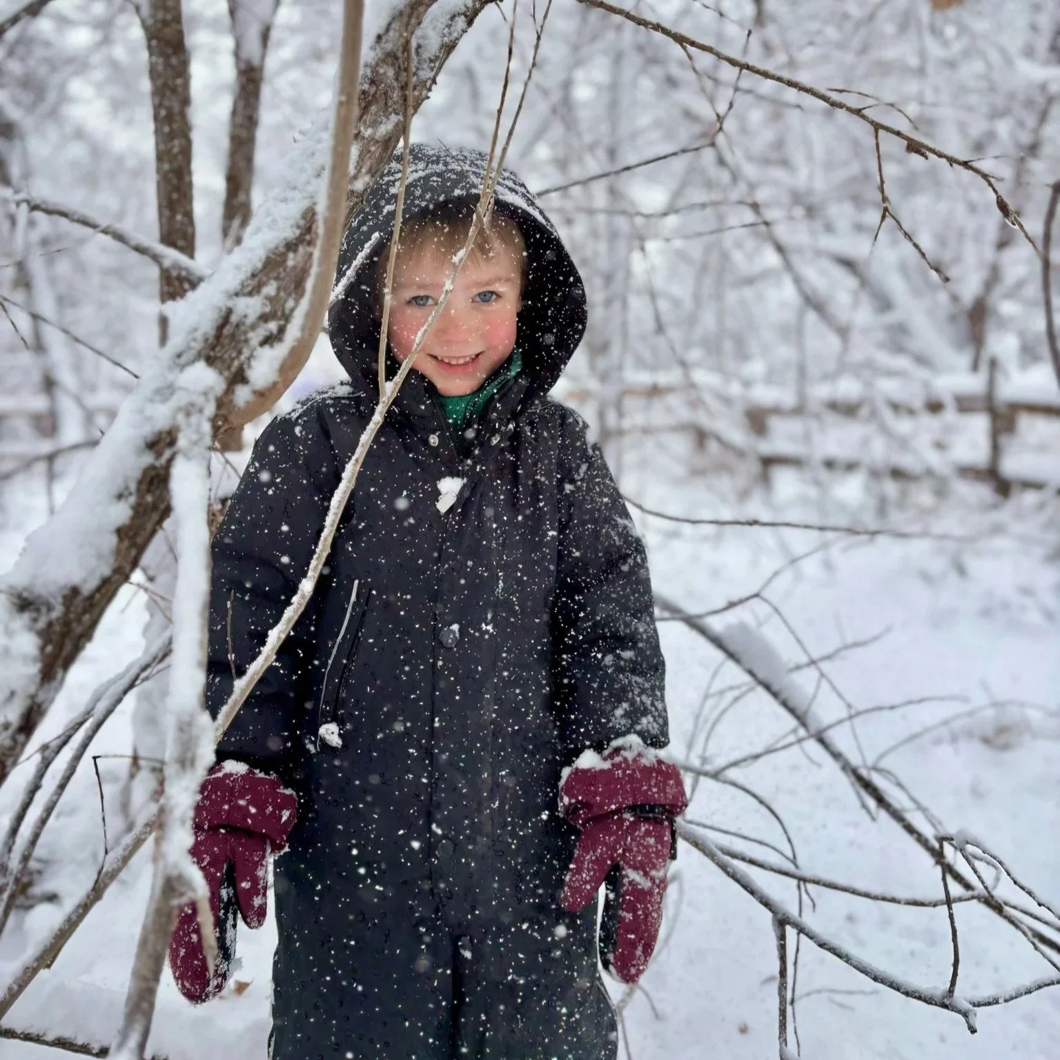 How to Dress for Cold Weather in Lafayette, Colorado: Winter Outdoor Tips for Families 