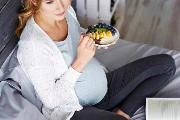 Best Foods and Drinks Before a 4D Baby Scan for Clearer Images