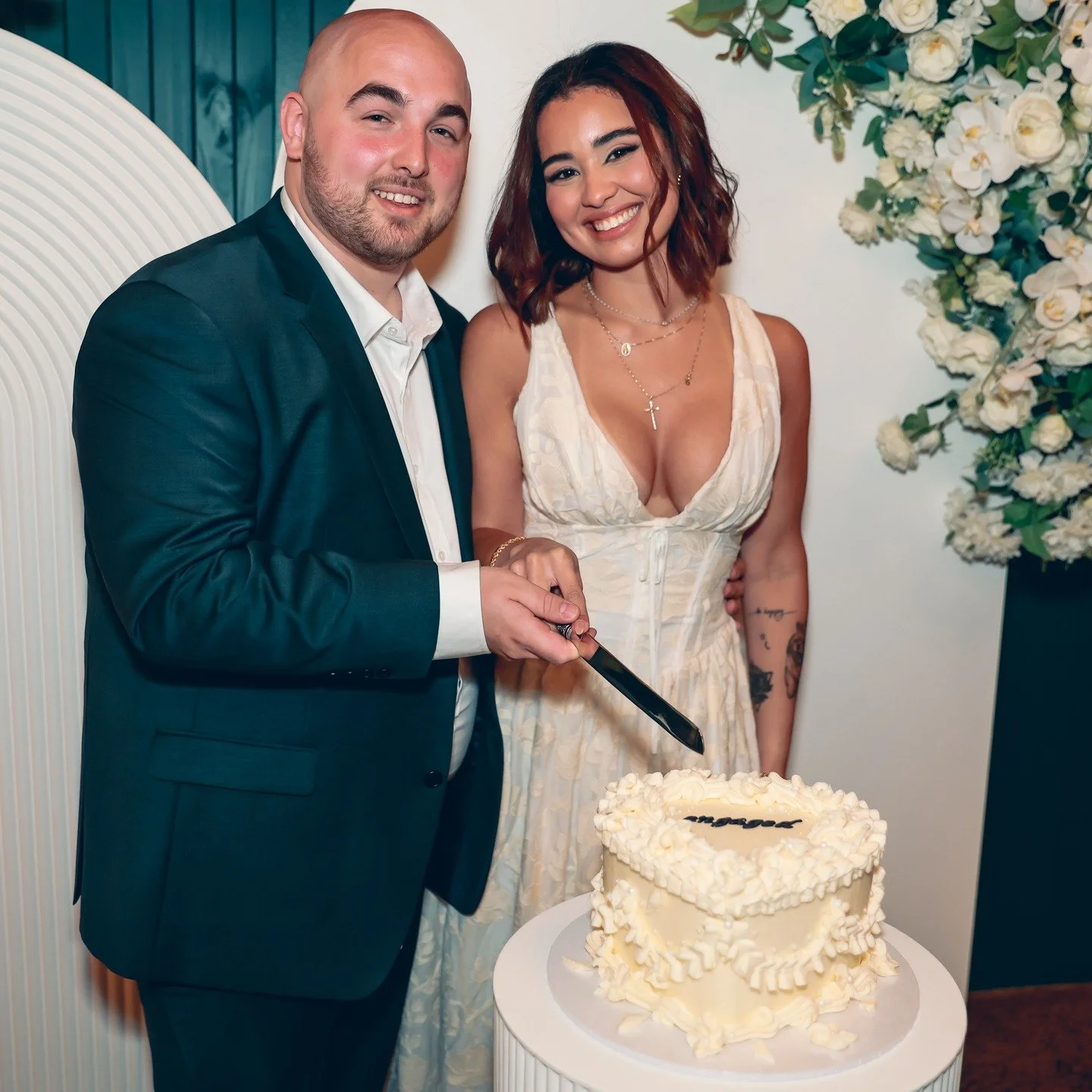 Zac &amp; Camilla&rsquo;s engagement was pure magic &mdash; from the sweetest moments to the stunning setup. Here's to forever! 🥂🤍 

📸 @tngentertainment 
💐 @maggiechencollective 

#Engaged #ThePalmsCremorne #LoveInTheAir #weddingvenuemelbourne #r