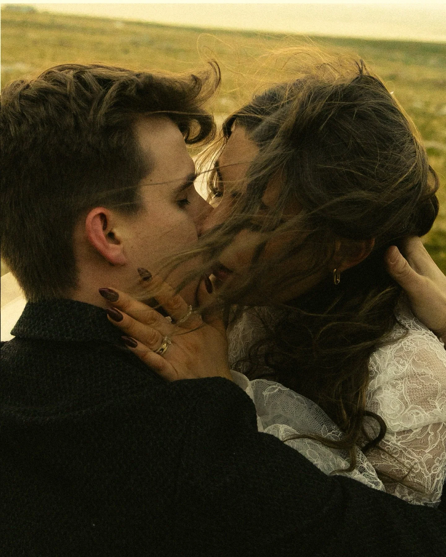 helped put together this whuthering heights inspired shoot and  soooo in love w how it turned out 🤍 

thank you @reneeatelierbridal for this gorgeous dress and crown and @johnnieandjared for modeling 🤍