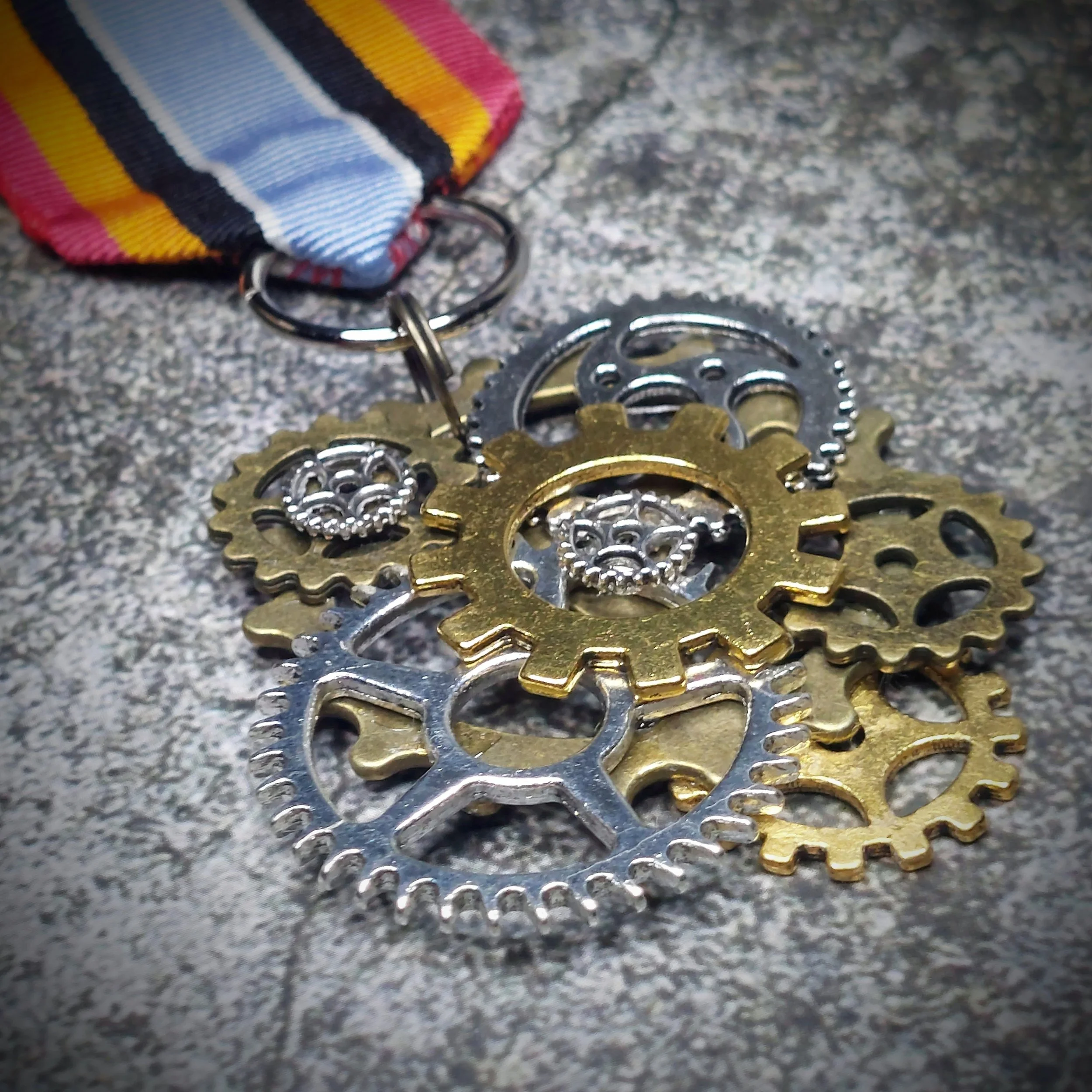 medal 4 b.jpg
