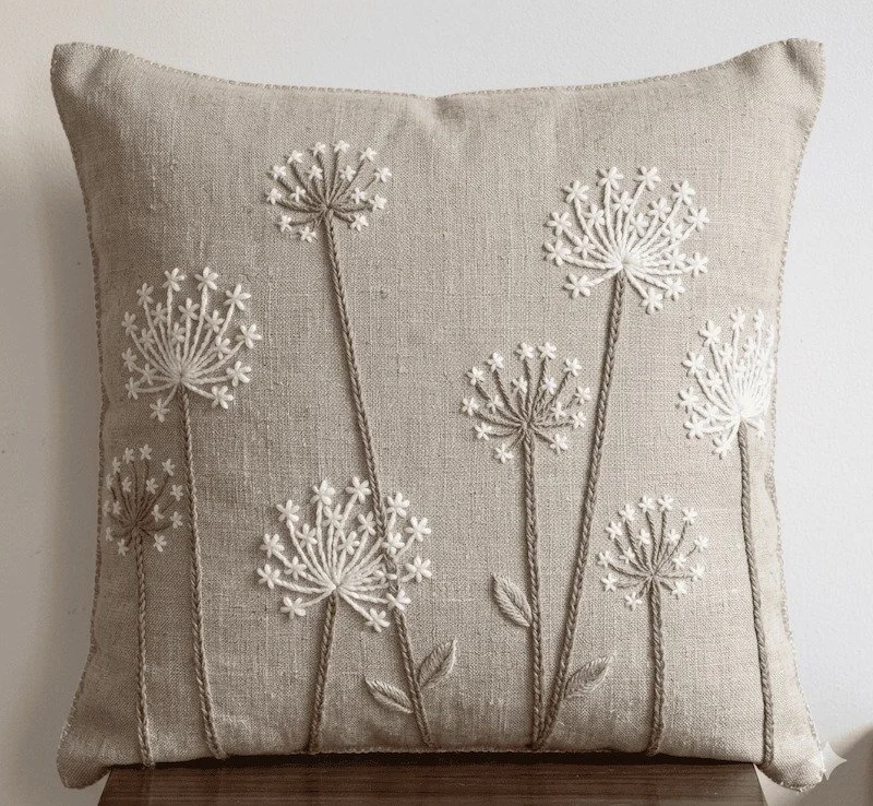 Cojines bordados en lana