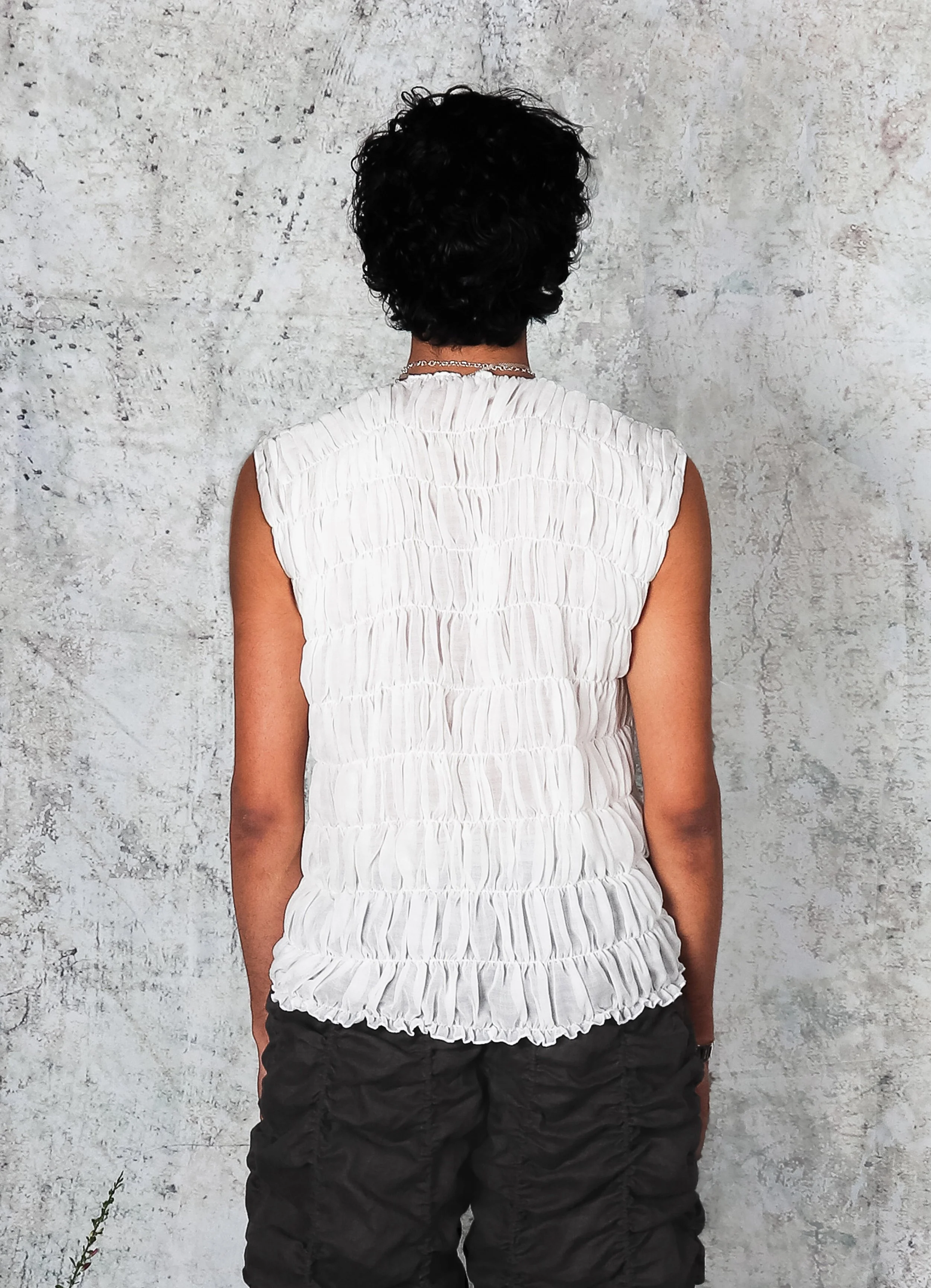 White quadrant top back.jpg