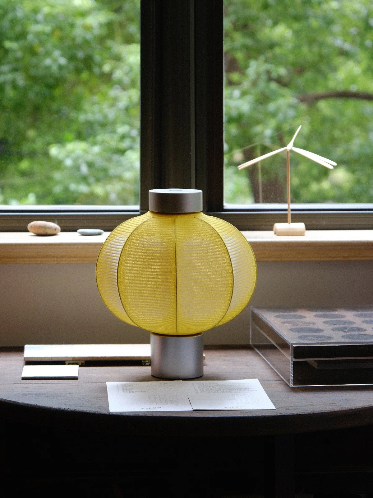 Knitted Lantern Lamp