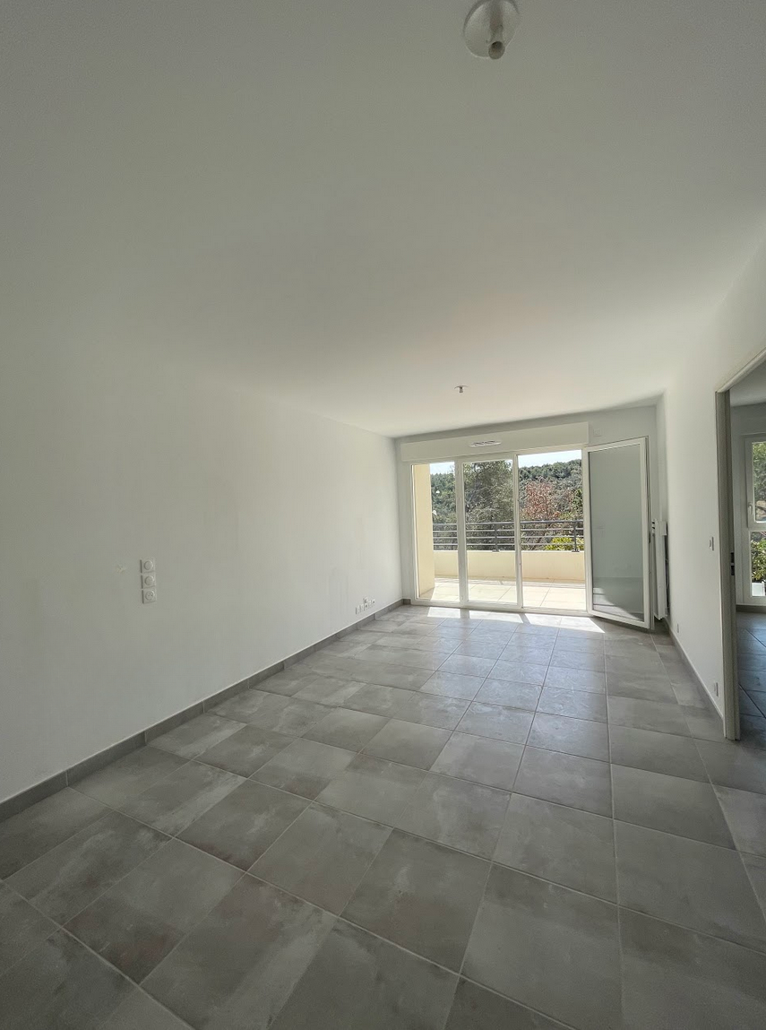 t2 - valbonne - 39m² 