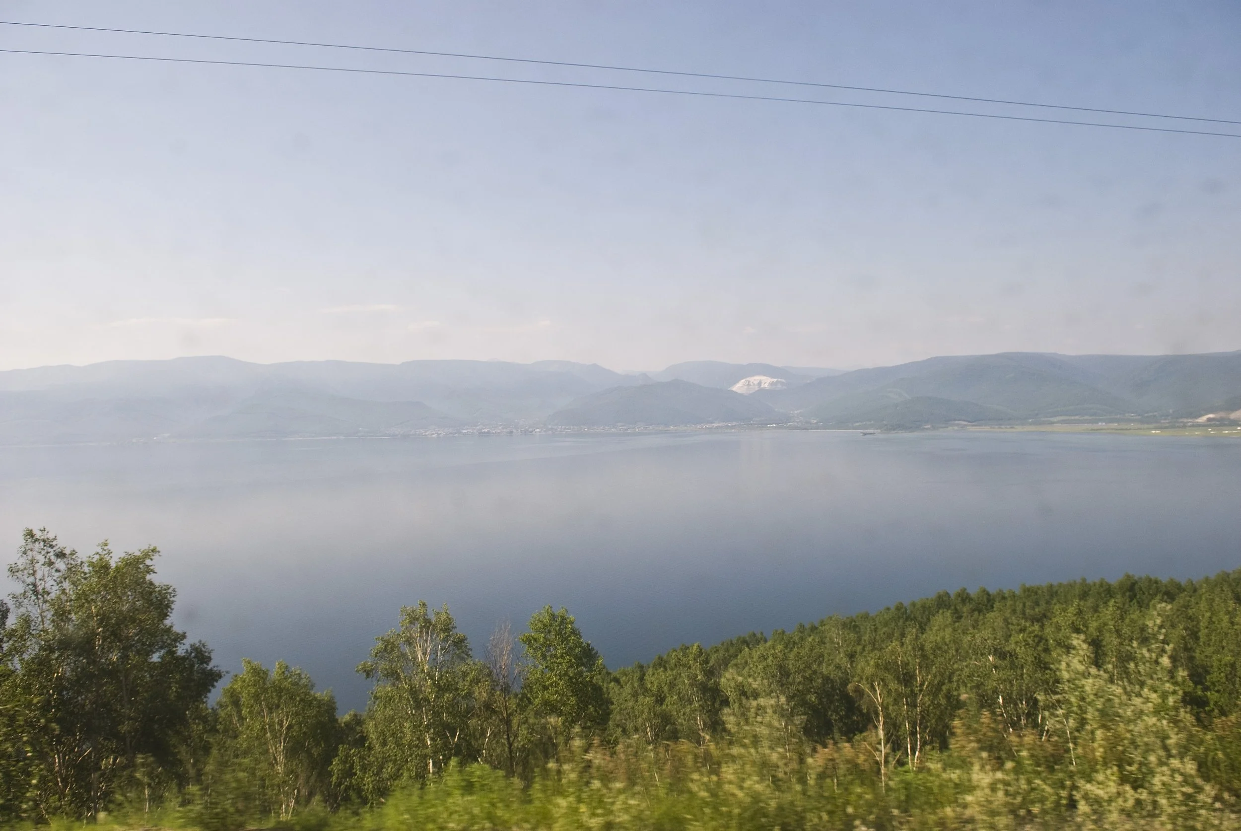 Lago Bajkal - 1642 metri di profondità massima, il lago d'acqua dolce più profondo del mondo.
