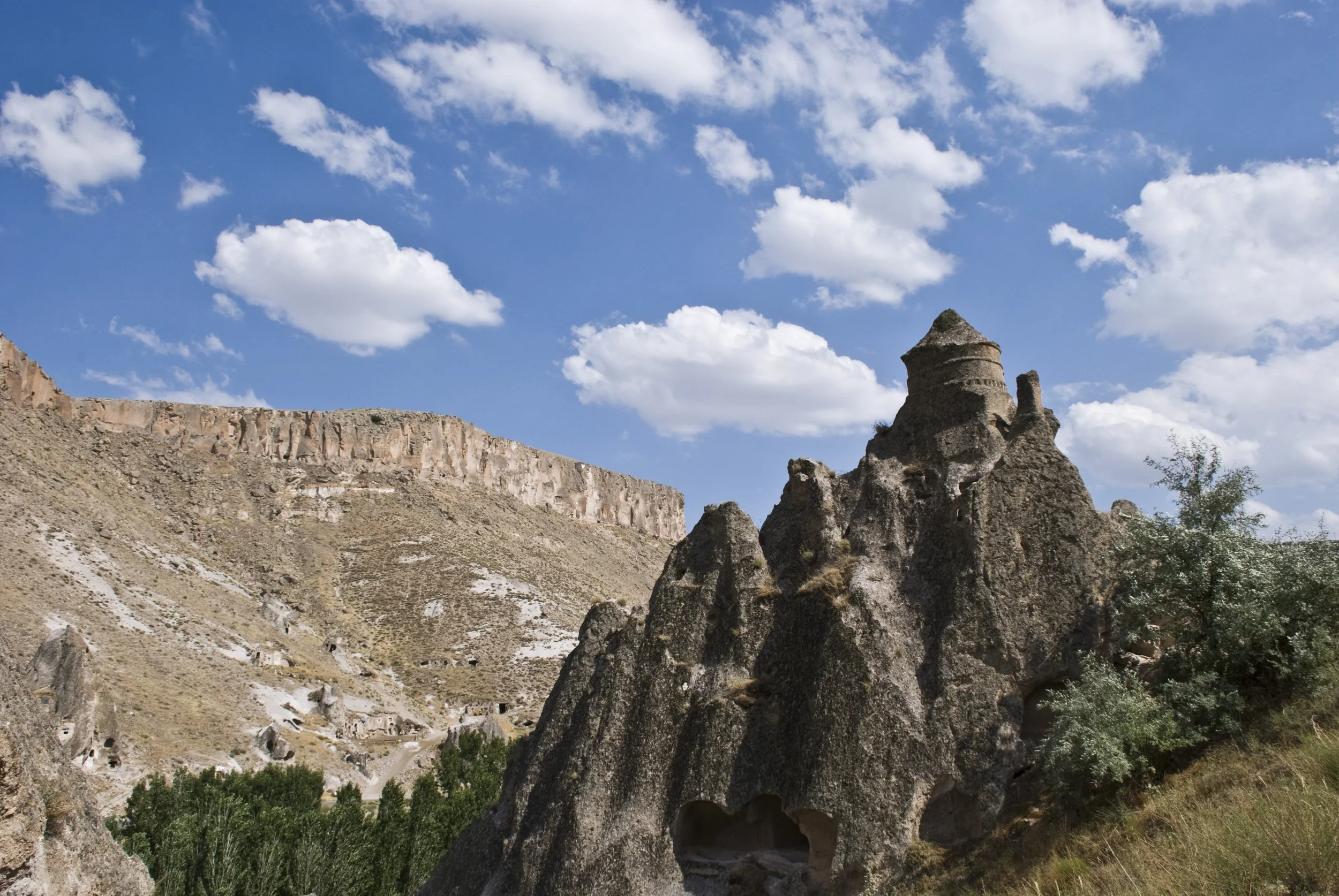 Valle di Soğanlı - monastero bizantino scavato nella roccia.