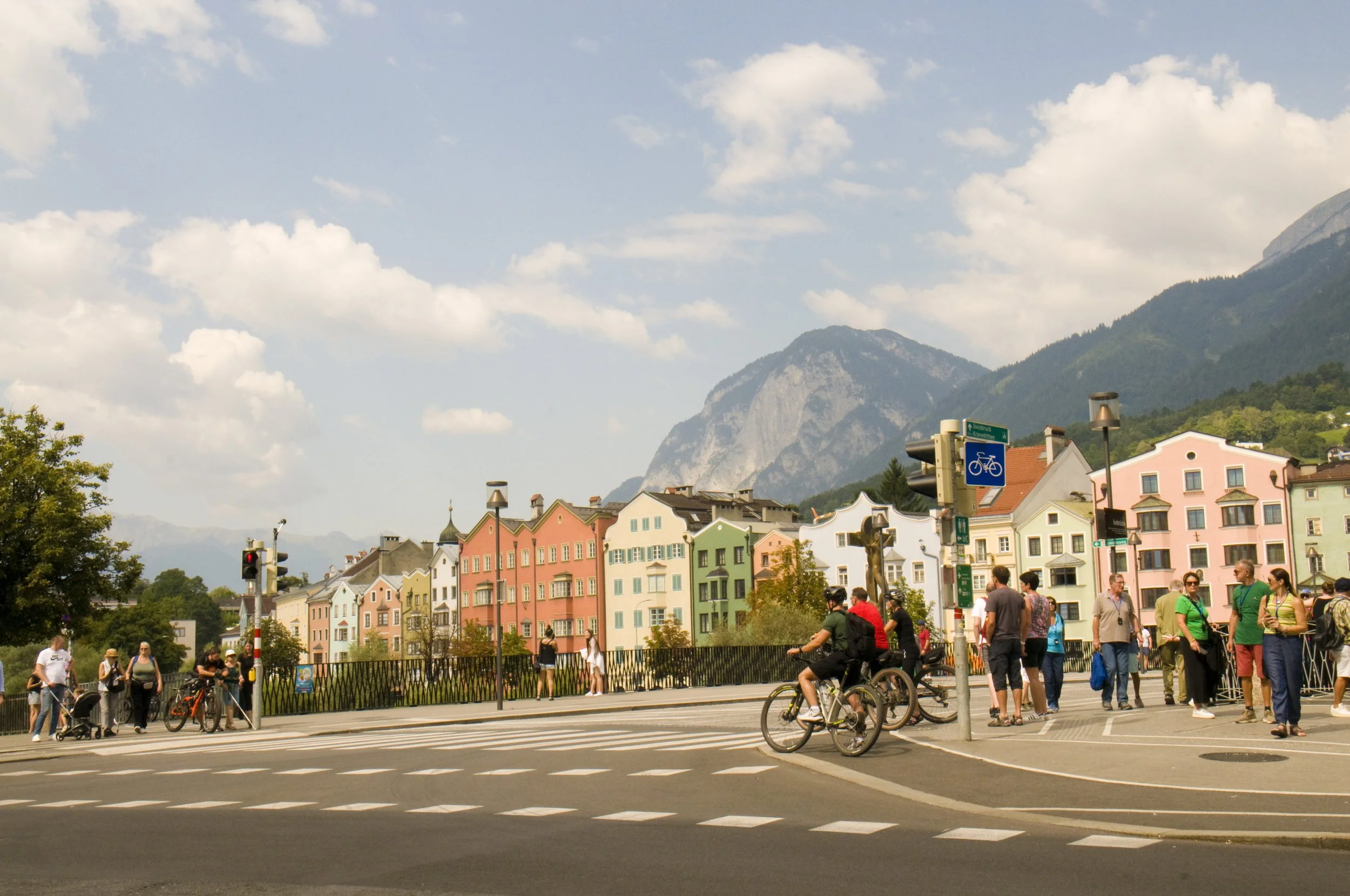 Innsbruck - all'inizio dell'Innbrücke, il ponte sul fiume Inn