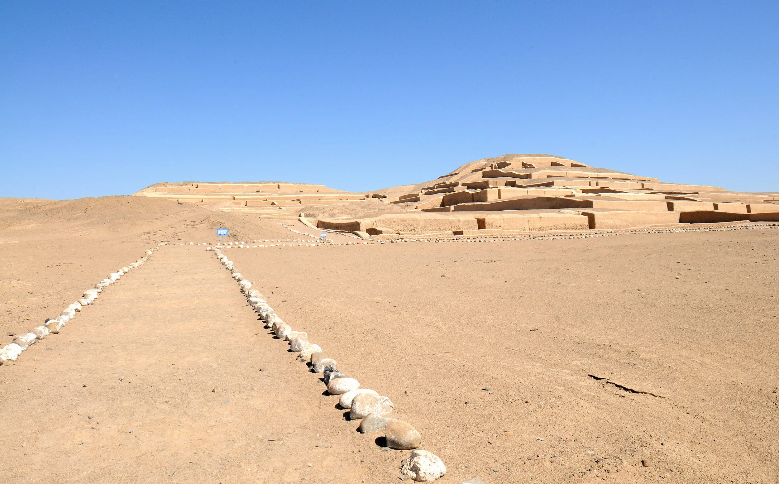 Nazca - sito archeologico di Cahuachi