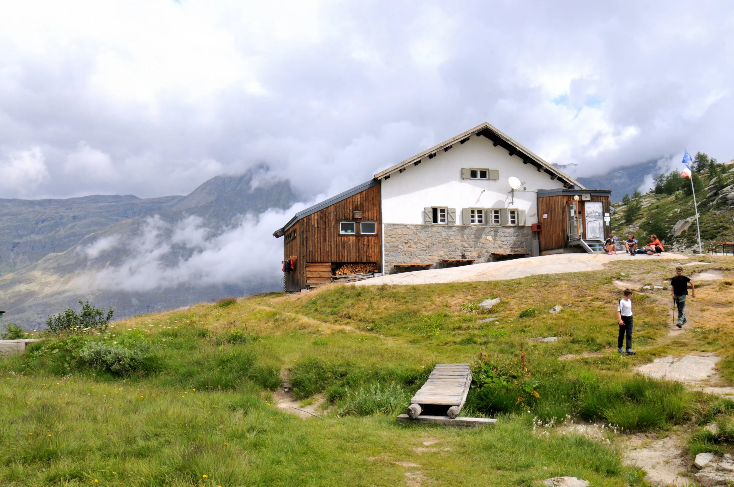 Valle Orco - Pian del Nel, Rifugio Guglielmo Jervis (2250 m).