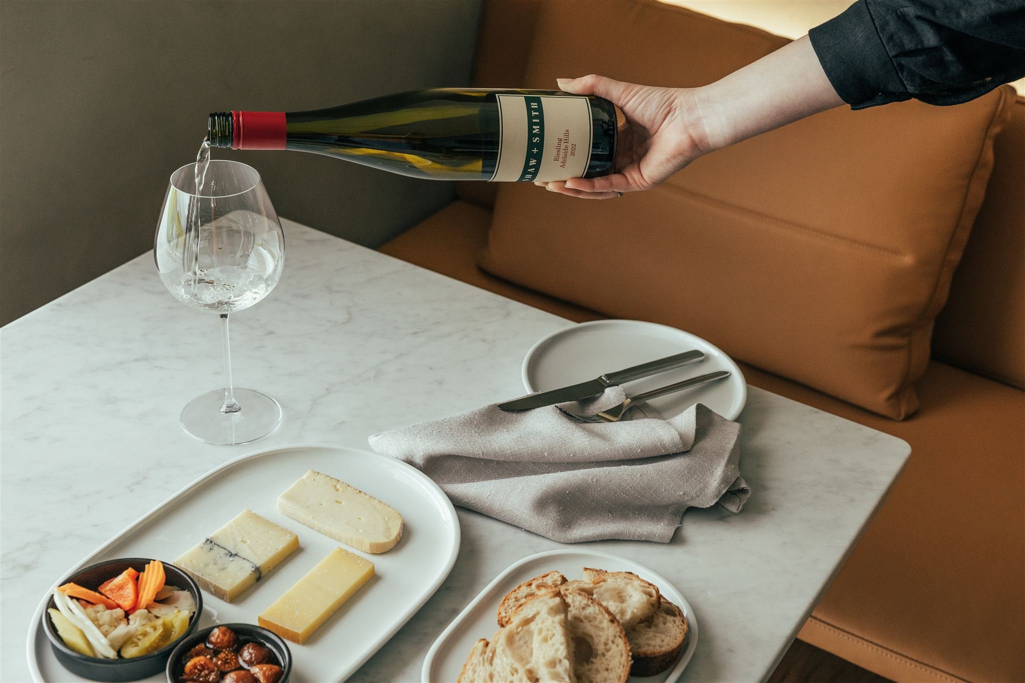 adelaide-hills-balhannah-shaw-and-smith-reisling-wine-tasting-cold-larder-009_websize.jpg