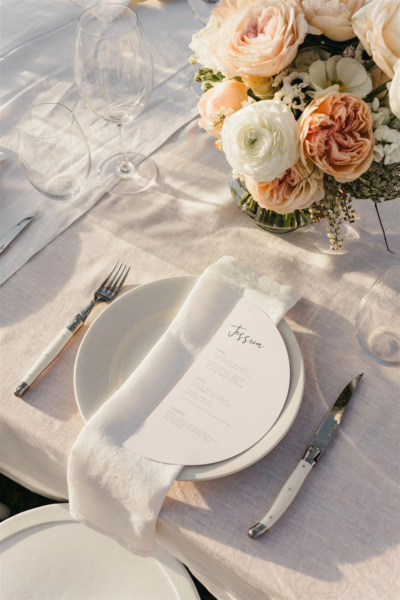 limestone-coast-robe-moorakyne-house-jessica-sean-wedding-reception-table-setting-styling-001_websize.jpg