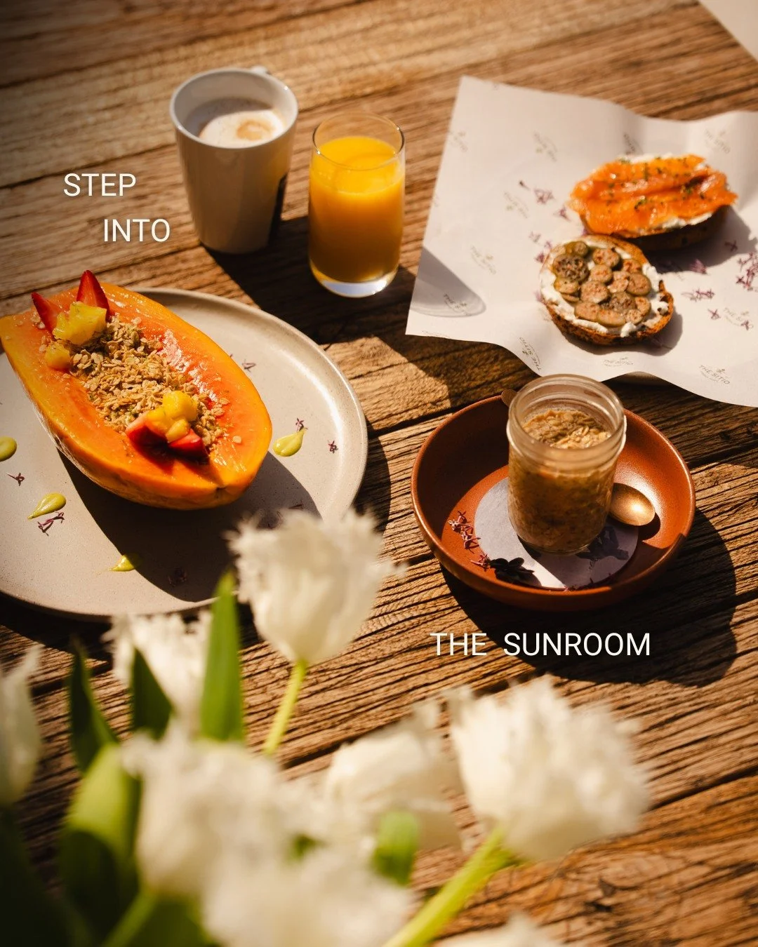 Whether you rise with the sun or prefer to hit snooze, The Sunroom is an all-day intimate bar and lounge serving surf-inspired flavors from around the world.

🌞 Breakfast from 7-10 AM
Standouts include a creative take on overnight oats, an island-in