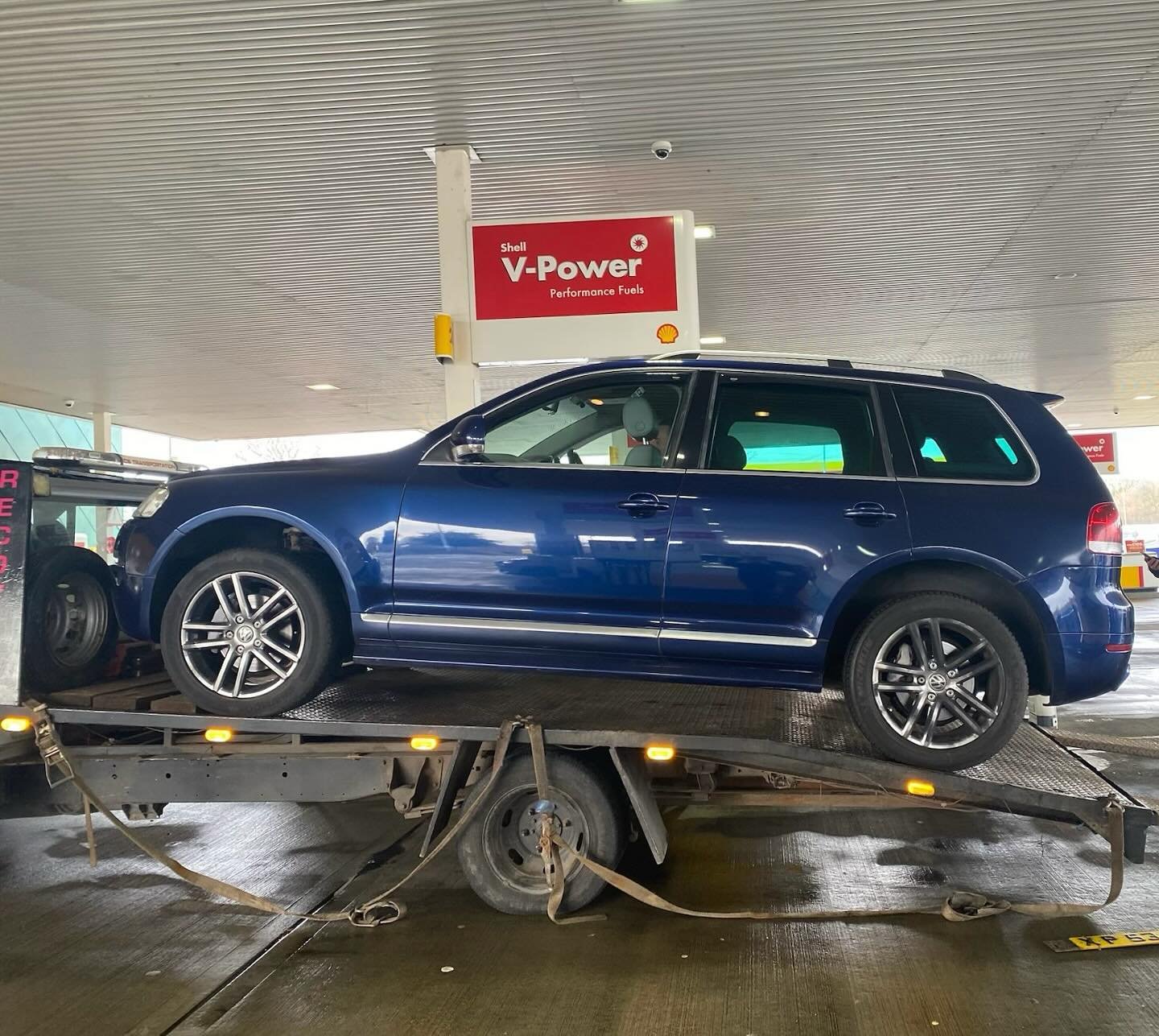 VW Touareg recovered✅
Cobham Services M25 - Edenbridge📍

#recovery #breakdown #transportation