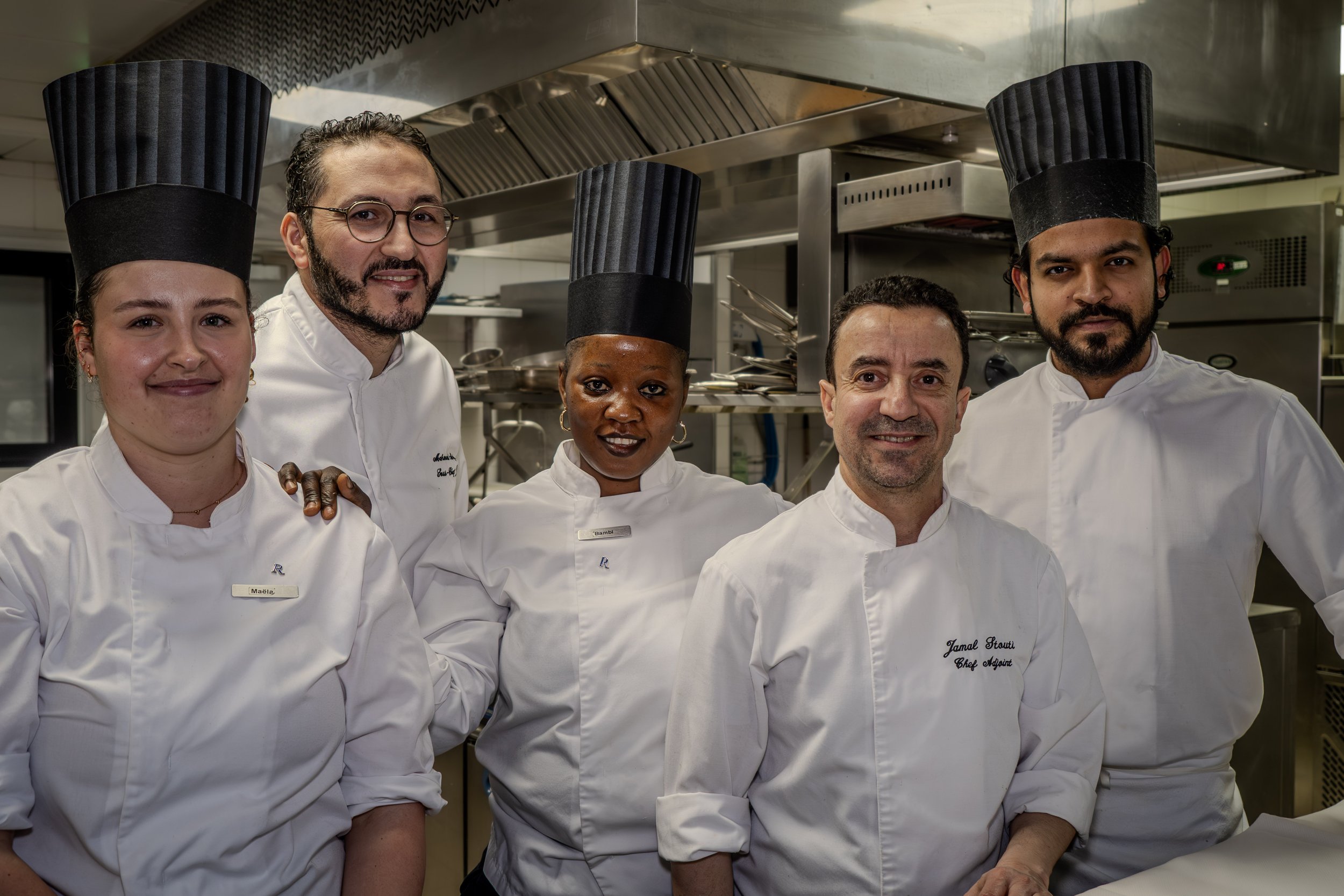 Hotel Renaissance Arc de Triomphe 00147.jpg