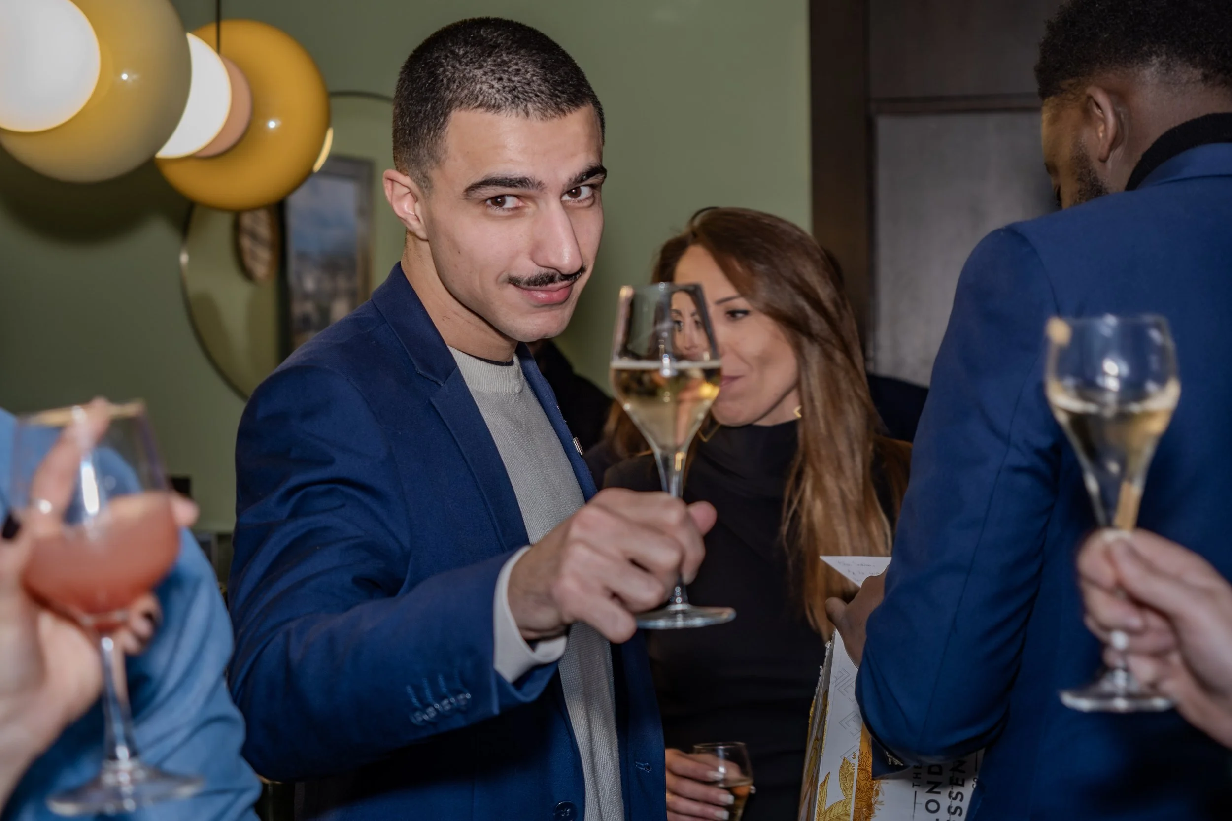 Secret Santa Hôtel Renaissance Arc de Triomphe