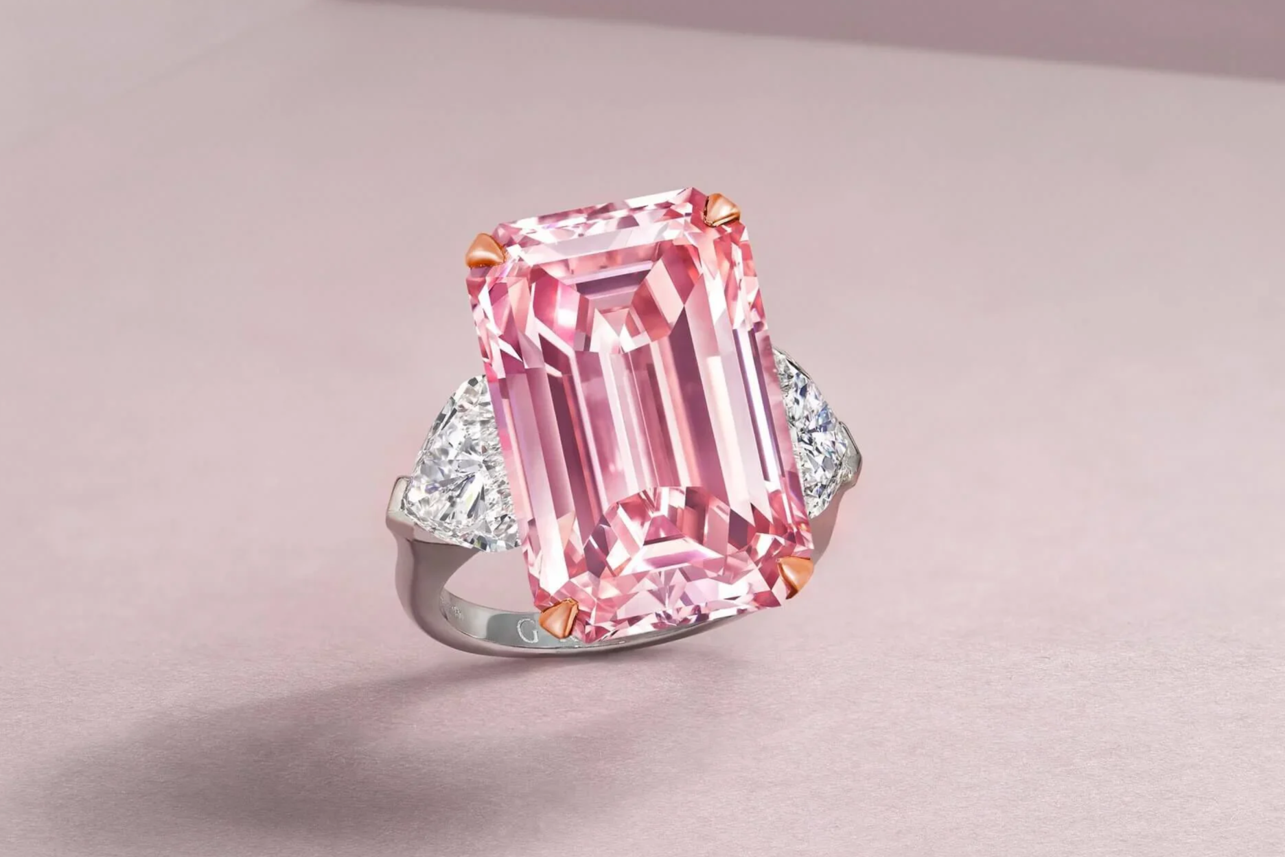 Graff Pink diamond – 24.78-carat Fancy Intense Pink purchased by Laurence Graff for $46 million at Sotheby’s Geneva, later re-cut to 23.88 carats for improved clarity.