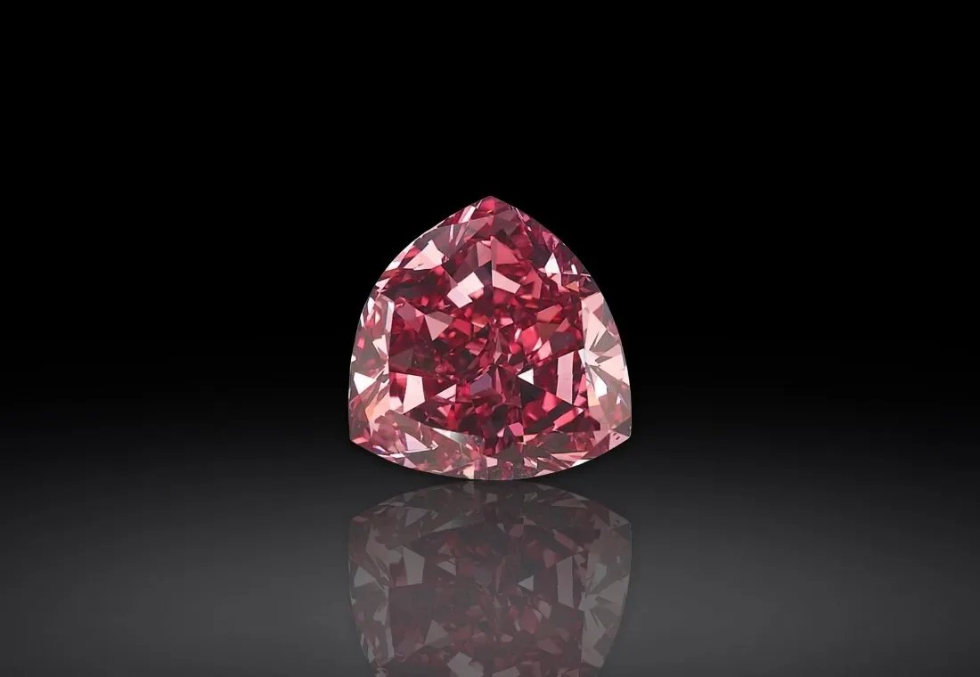 The Moussaieff Red natural Fancy Red diamond