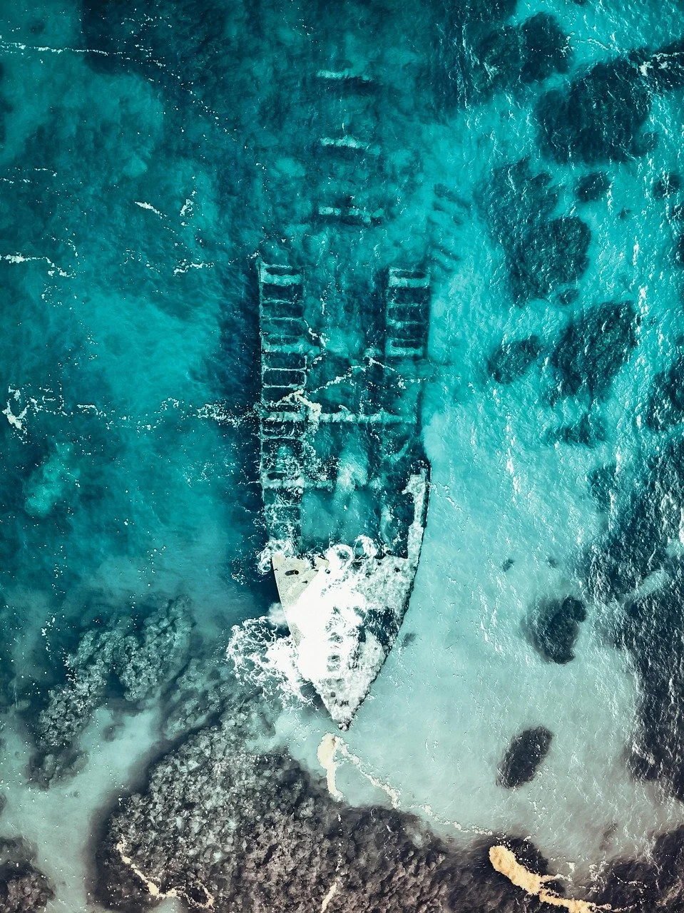 Nærvær og kunsten at give slip: Frigør dit fundament fra fortidens tyngde