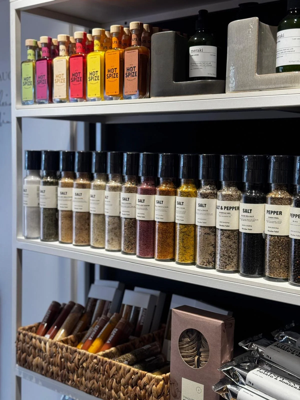 WhatsApp Image 2025-09-24 at 22.11.51 (4).jpeg