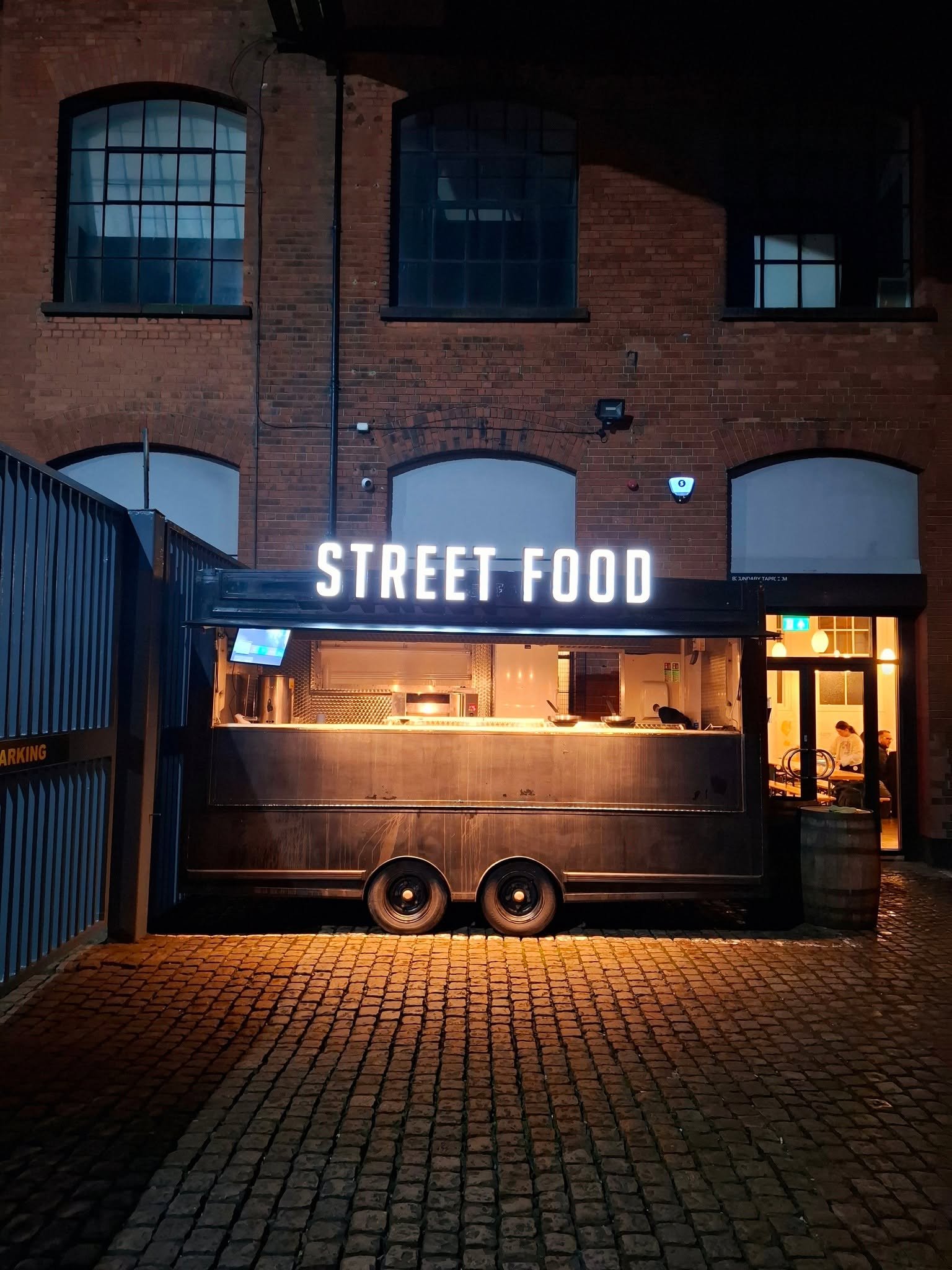 Streetfood atrilier image.jpg