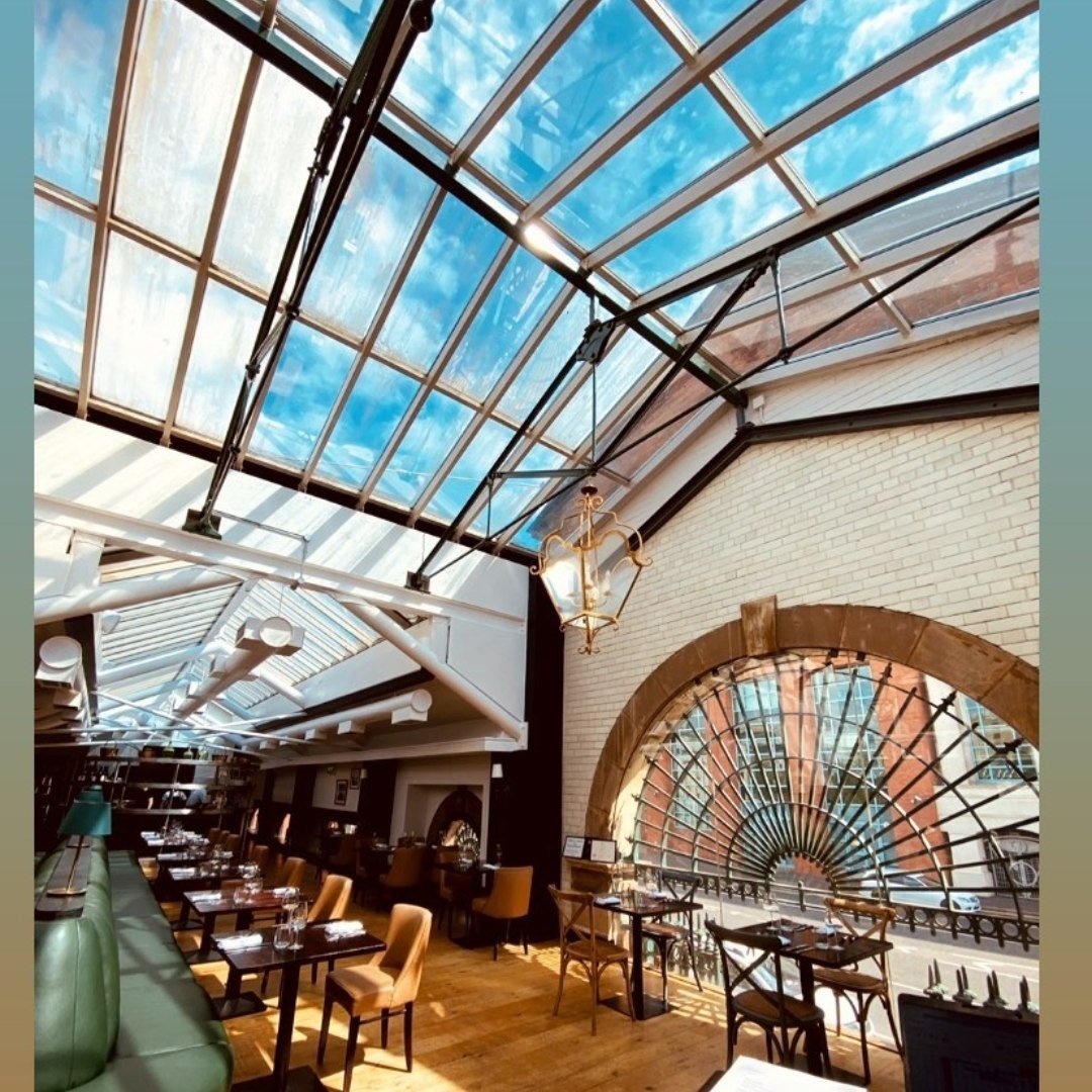Stock-Kitchen-Bar-5.jpeg