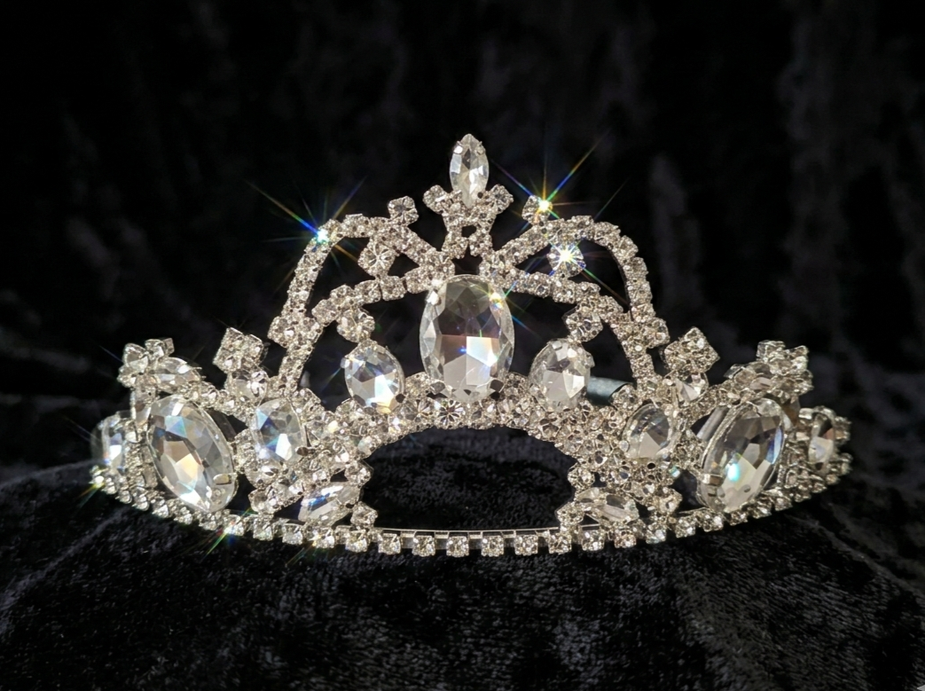 Tiara Crystal Halo– Silver Plated_2.png